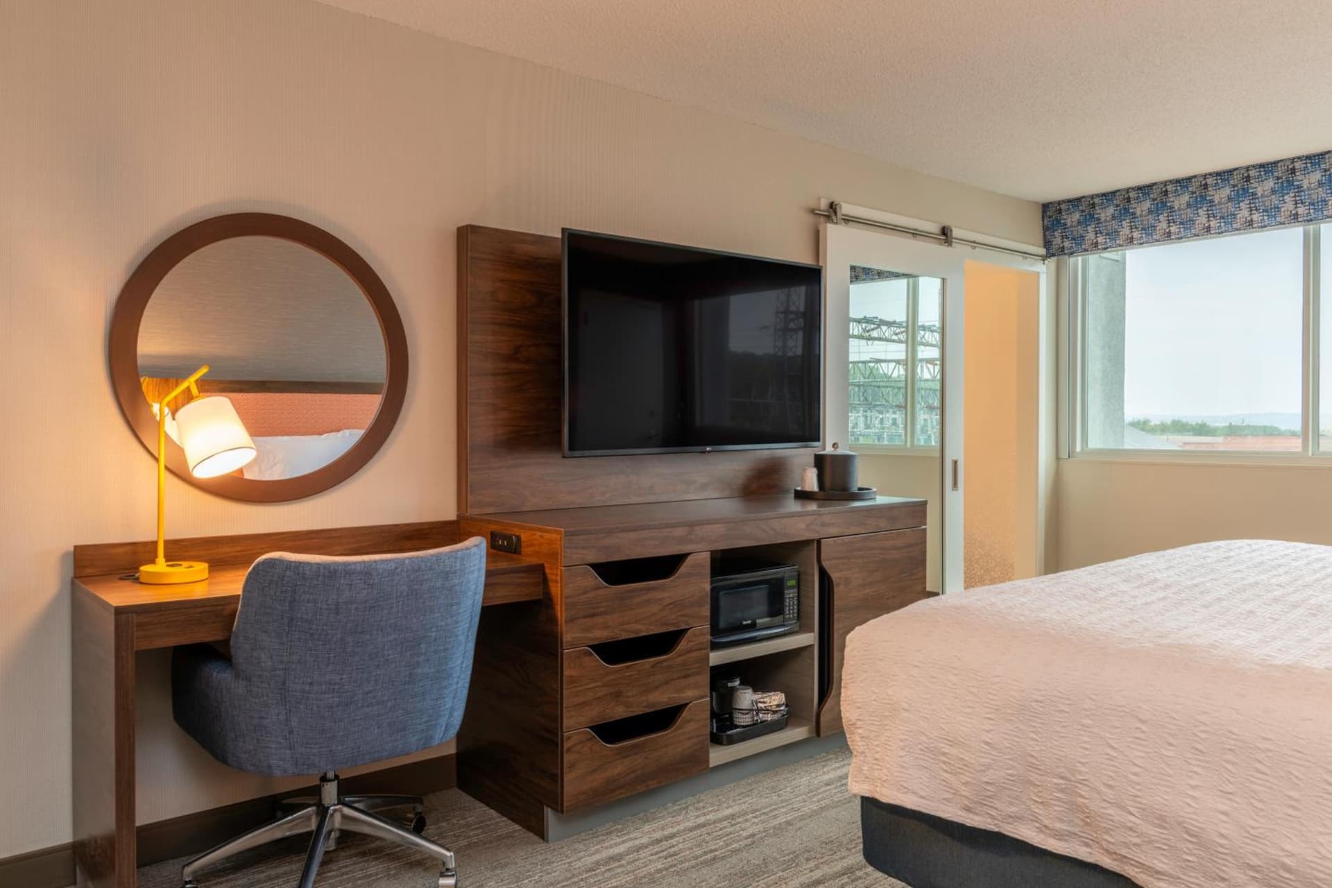 Hampton Inn Manchester Downtown gallery photo in Manchester, NH — image 33