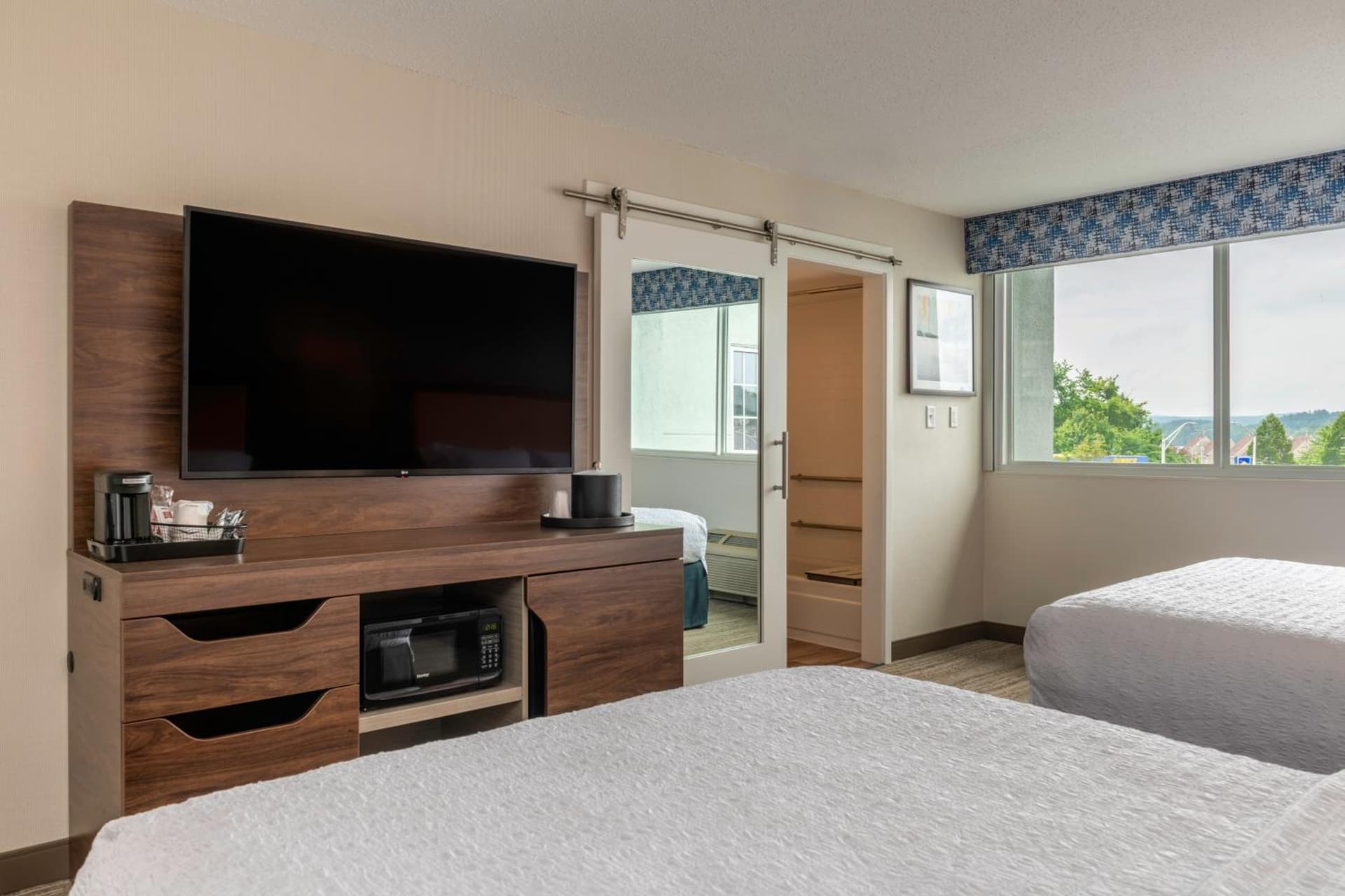 Hampton Inn Manchester Downtown gallery photo in Manchester, NH — image 80