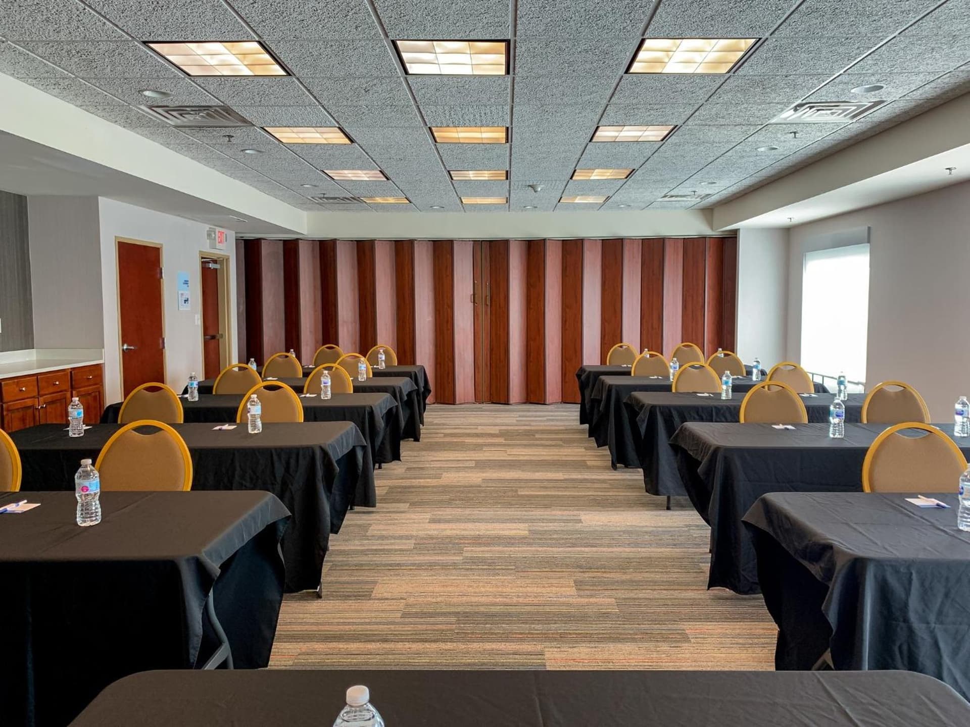 Holiday Inn Express & Suites Lexington Downtown Area-Keeneland by IHG gallery photo in Lexington, KY — image 28