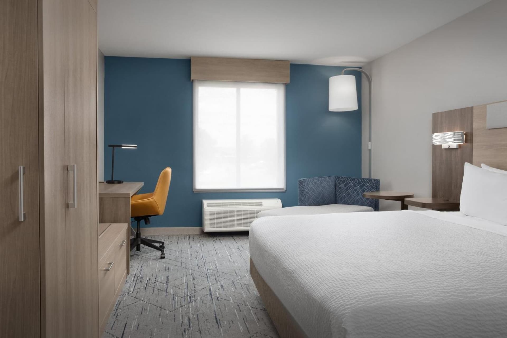 Holiday Inn Express & Suites by IHG Chambersburg by IHG gallery photo in Chambersburg, PA — image 25