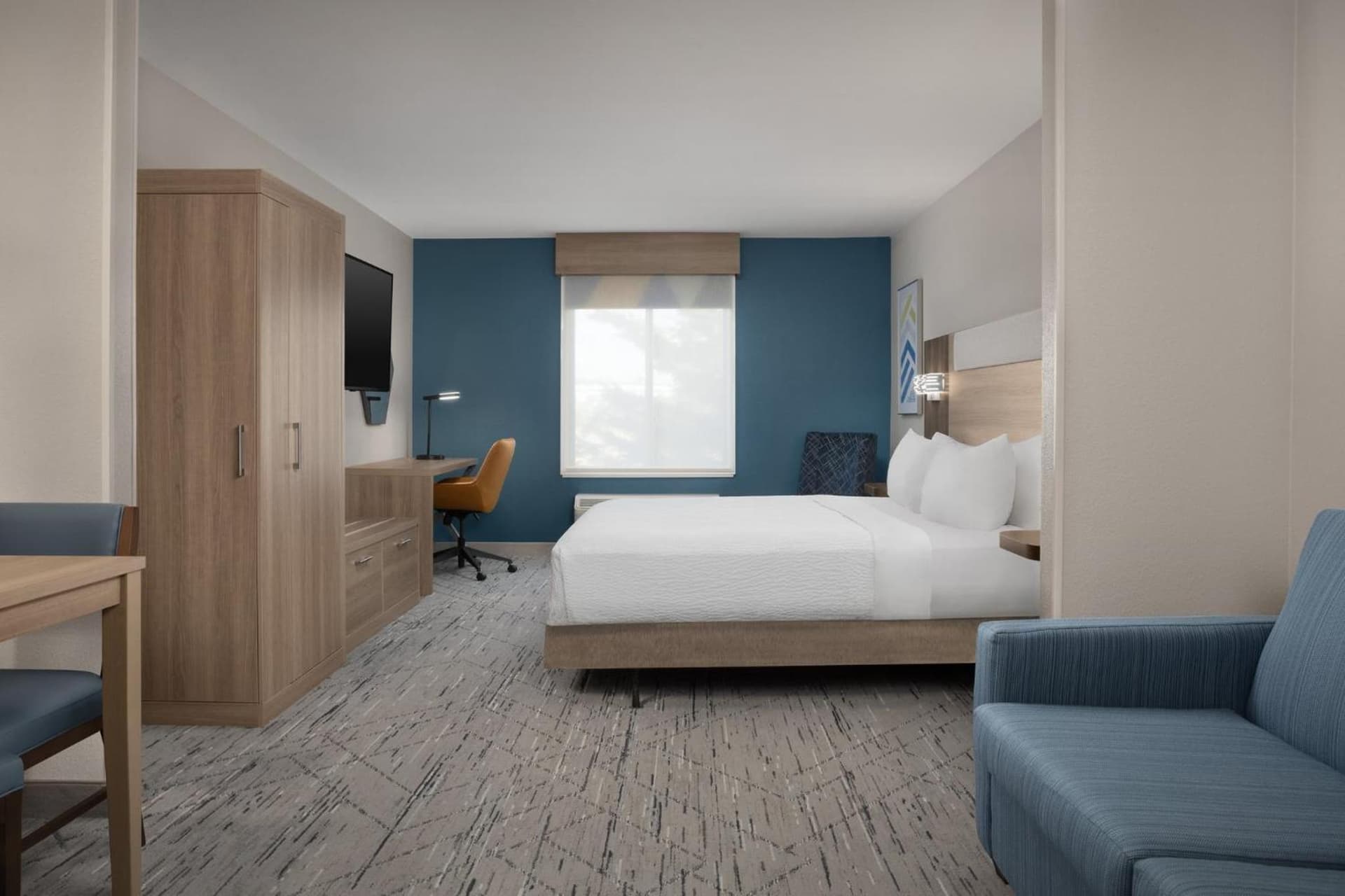Holiday Inn Express & Suites by IHG Chambersburg by IHG gallery photo in Chambersburg, PA — image 26