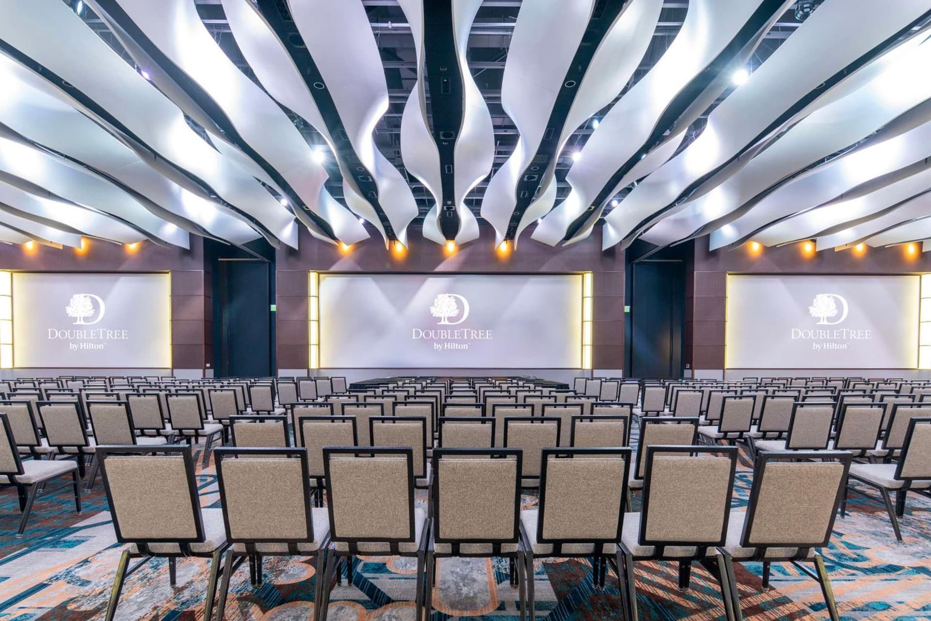 DoubleTree by Hilton Hotel Cedar Rapids Convention Complex gallery photo in Cedar Rapids, IA — image 19
