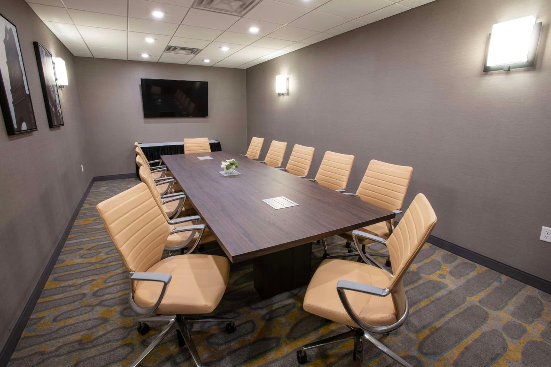 Hampton Inn & Suites - Cincinnati/Kenwood, OH gallery photo in Cincinnati, OH — image 41