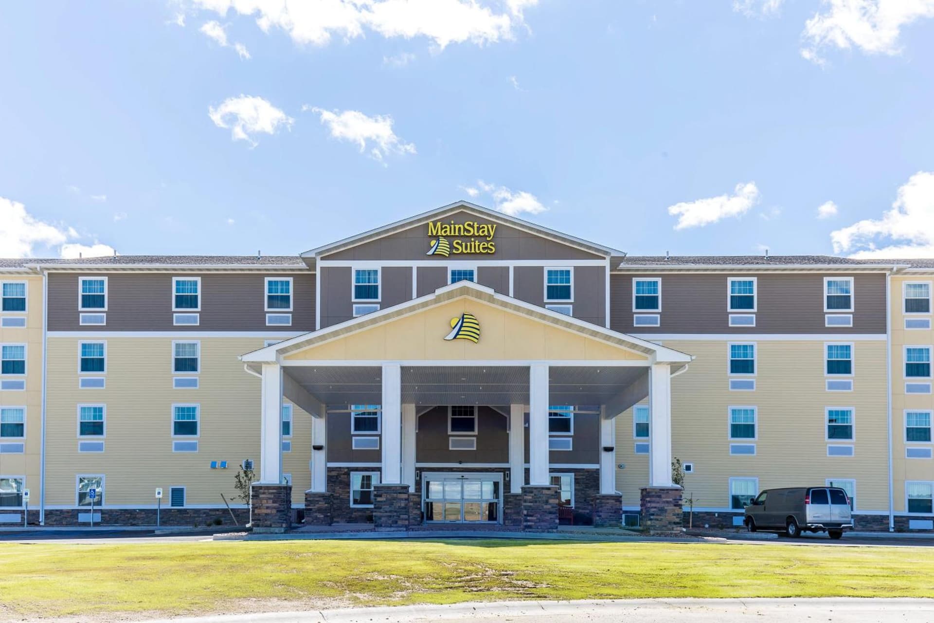 MainStay Suites Sidney - Medical Center featured exterior or lobby in Sidney, MT — similar hotel