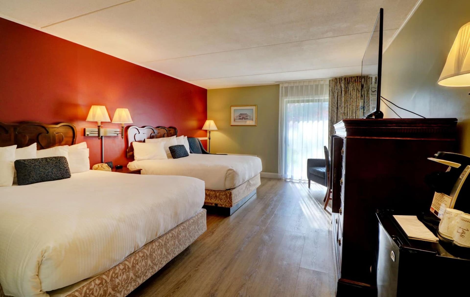 Fireside Inn & Suites Gilford gallery photo in Gilford — image 178