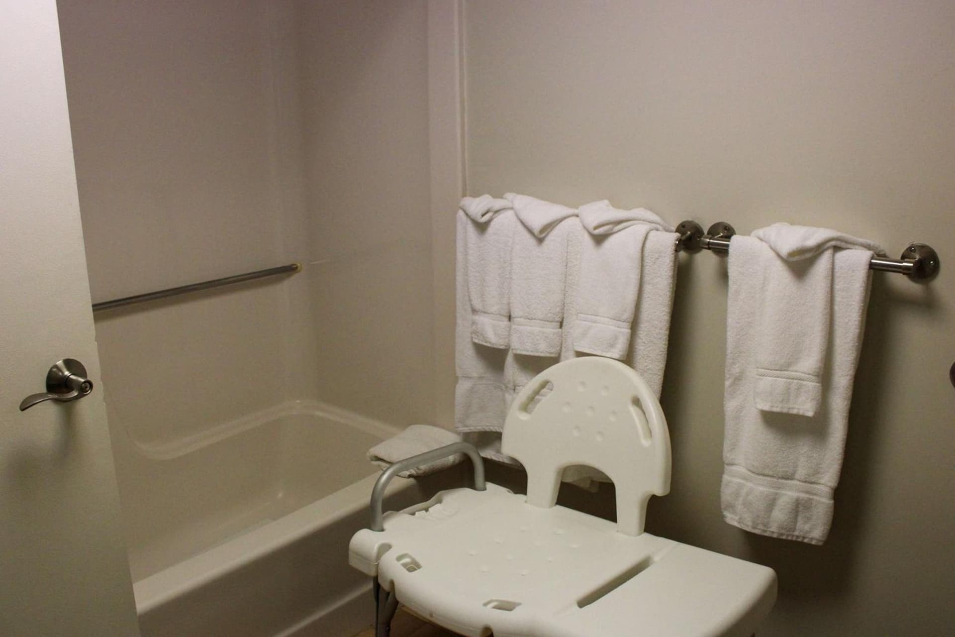 Fireside Inn & Suites Gilford gallery photo in Gilford — image 99