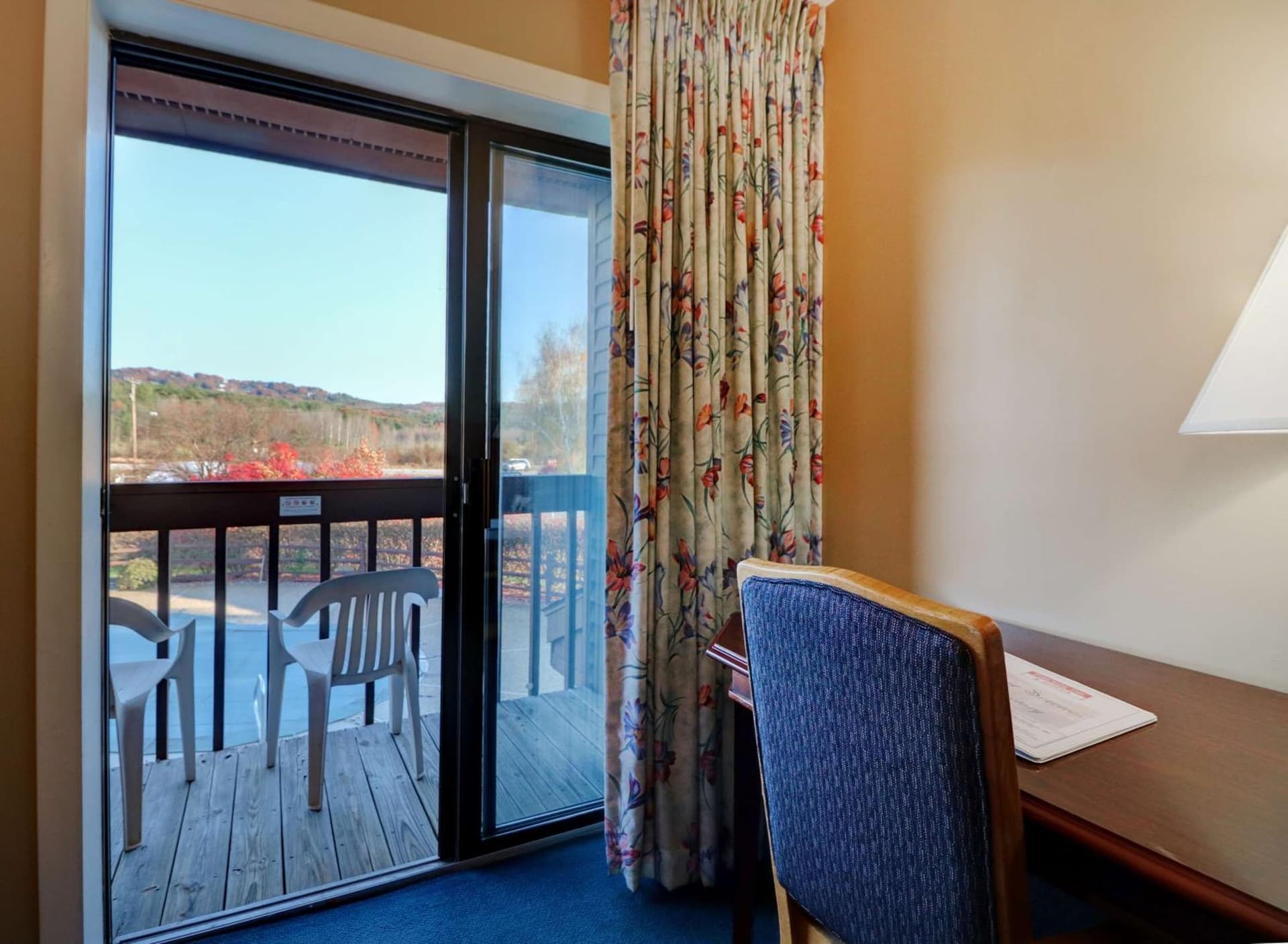 Fireside Inn & Suites Gilford gallery photo in Gilford — image 37