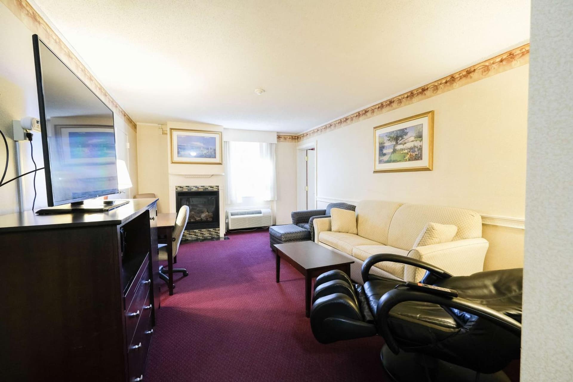 Fireside Inn & Suites Portland gallery photo in Portland, ME — image 40