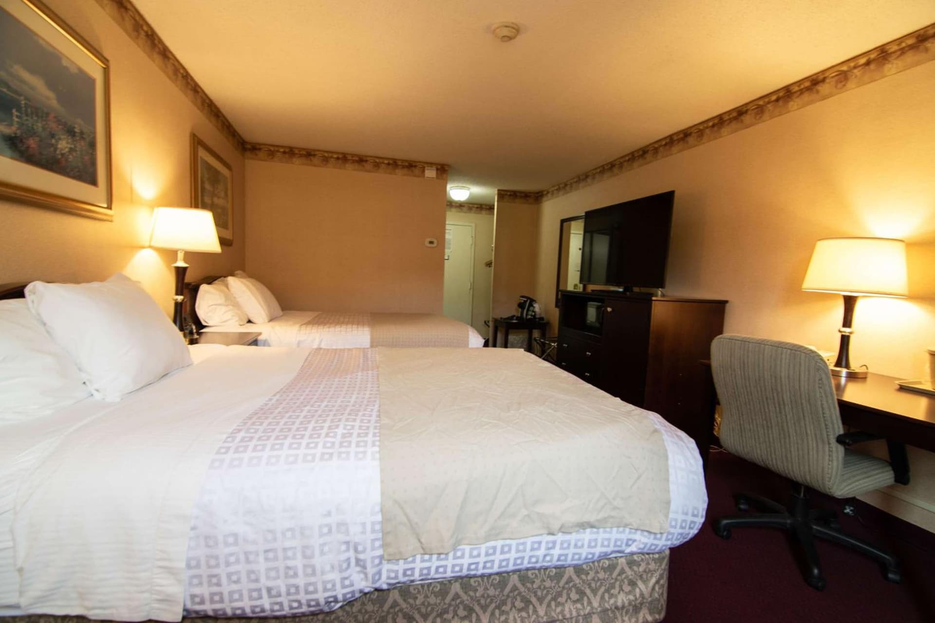 Fireside Inn & Suites Portland gallery photo in Portland, ME — image 13