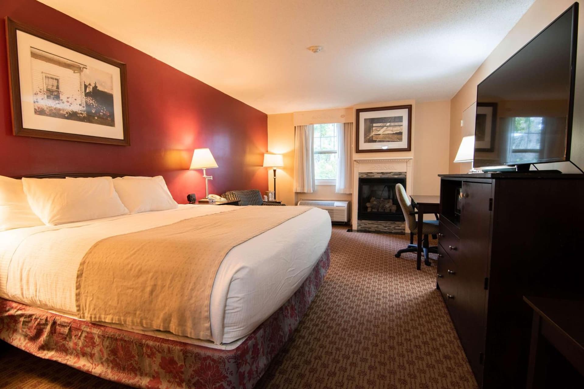 Fireside Inn & Suites Portland gallery photo in Portland, ME — image 31