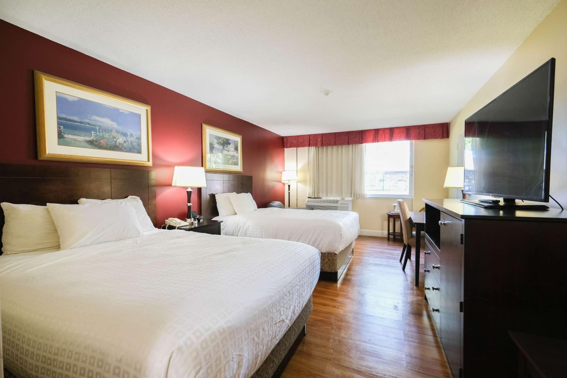 Fireside Inn & Suites Portland interior in Portland, ME — gallery photo 2