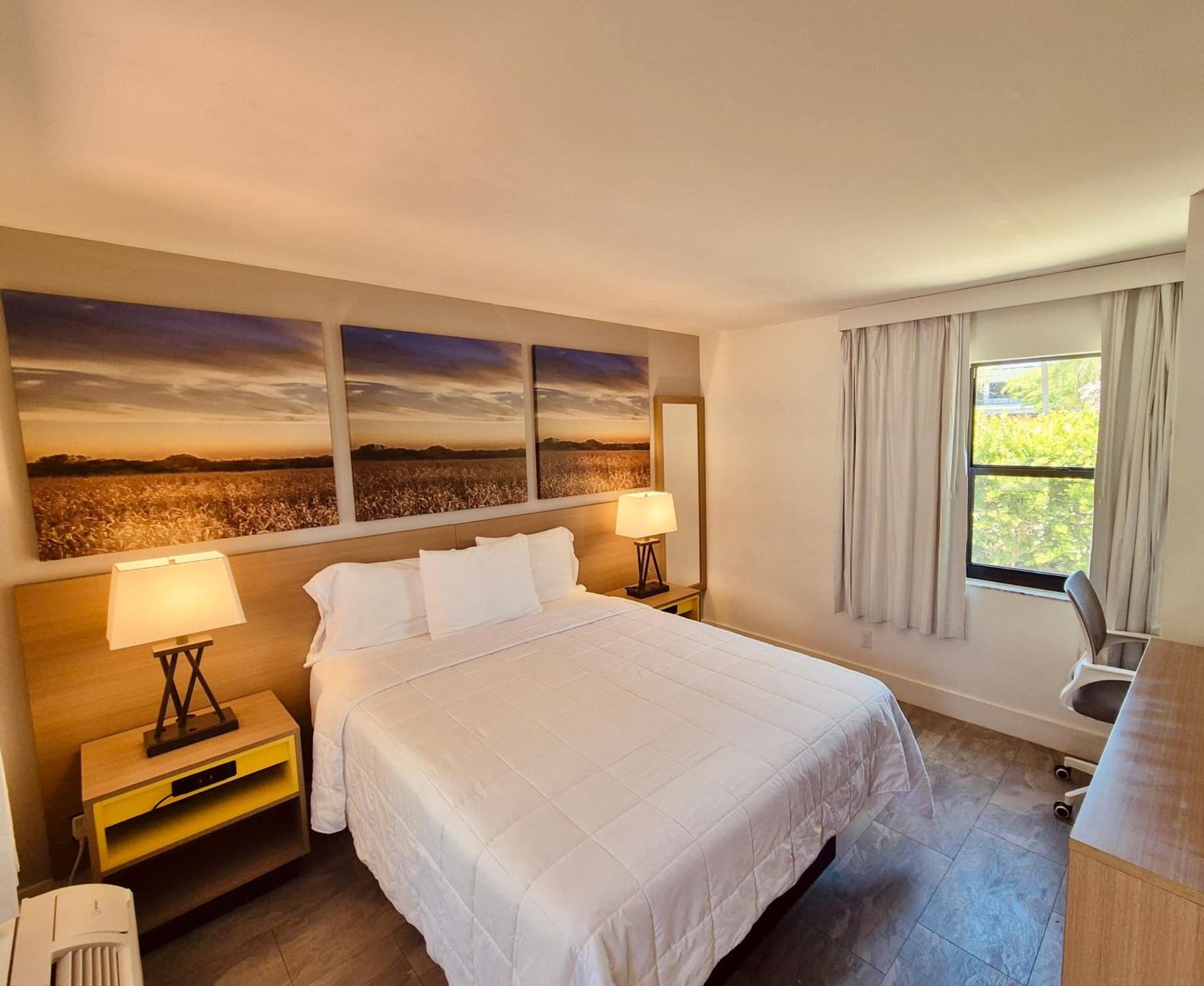 Nova Inn Resort interior in Boynton Beach, FL — gallery photo 2