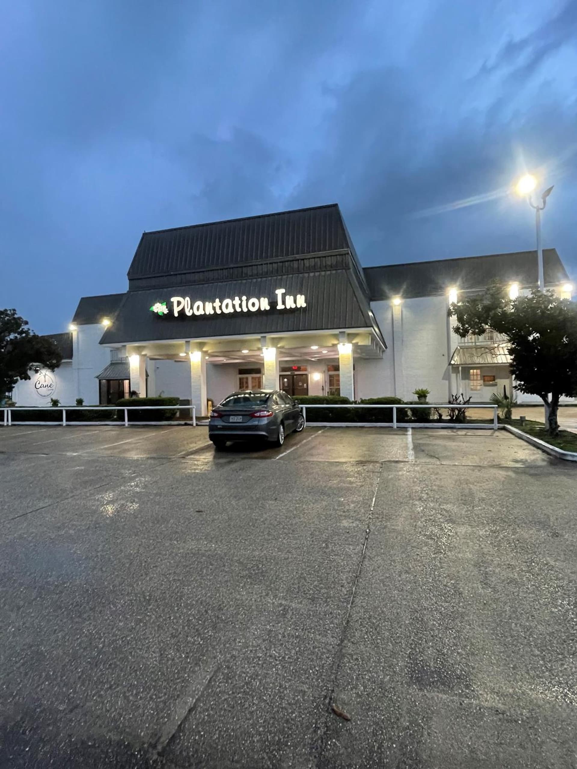 Plantation Inn — hotel in Houma, Louisiana