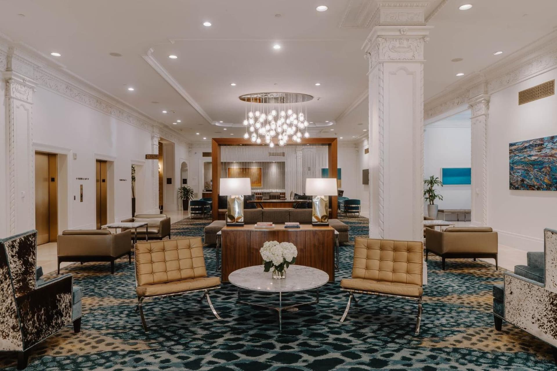 Club Quarters Hotel Downtown, Houston gallery photo in Houston, TX — image 83