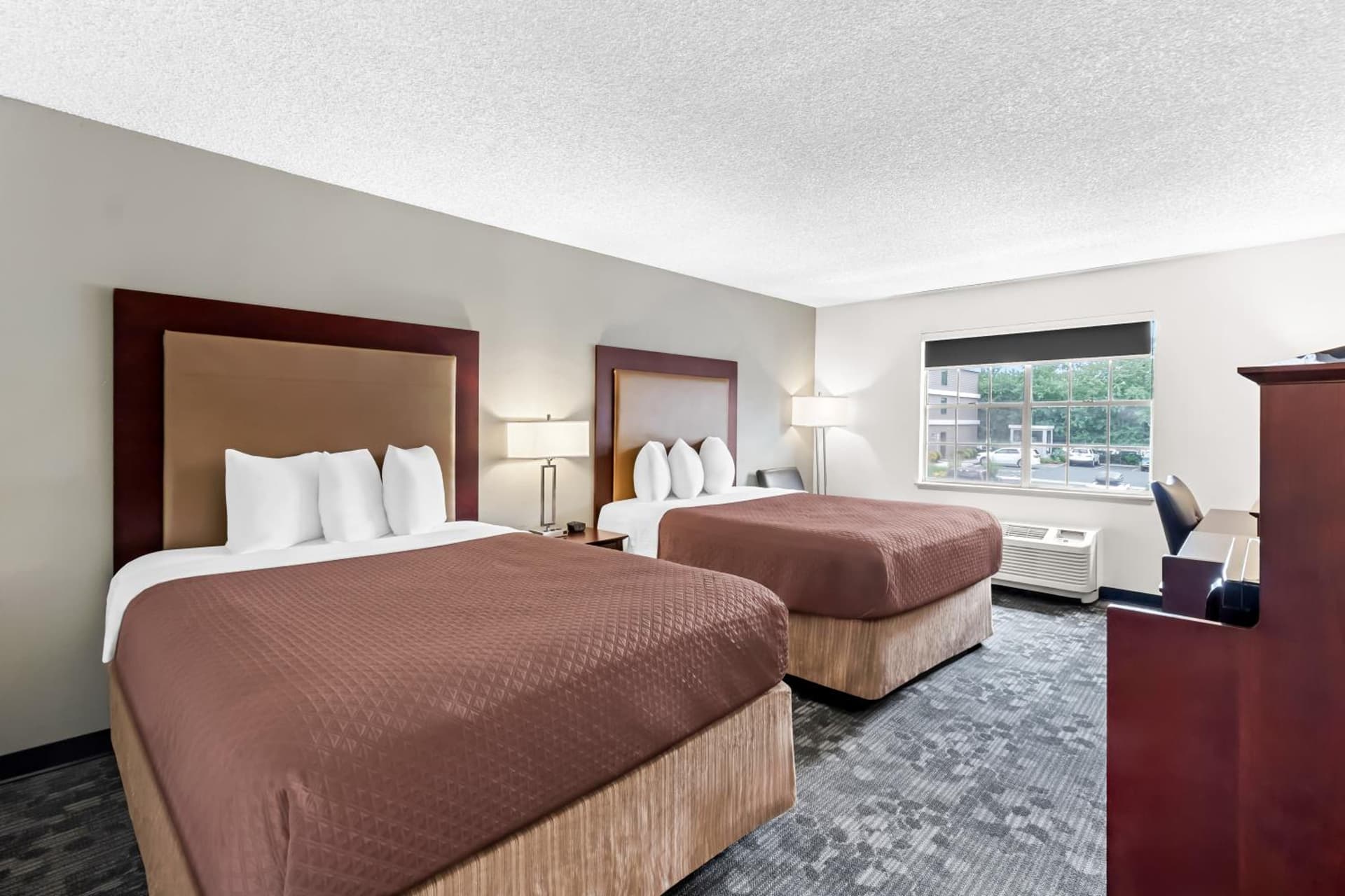 Red Lion Hotel Portland Airport gallery photo in Portland, OR — image 7