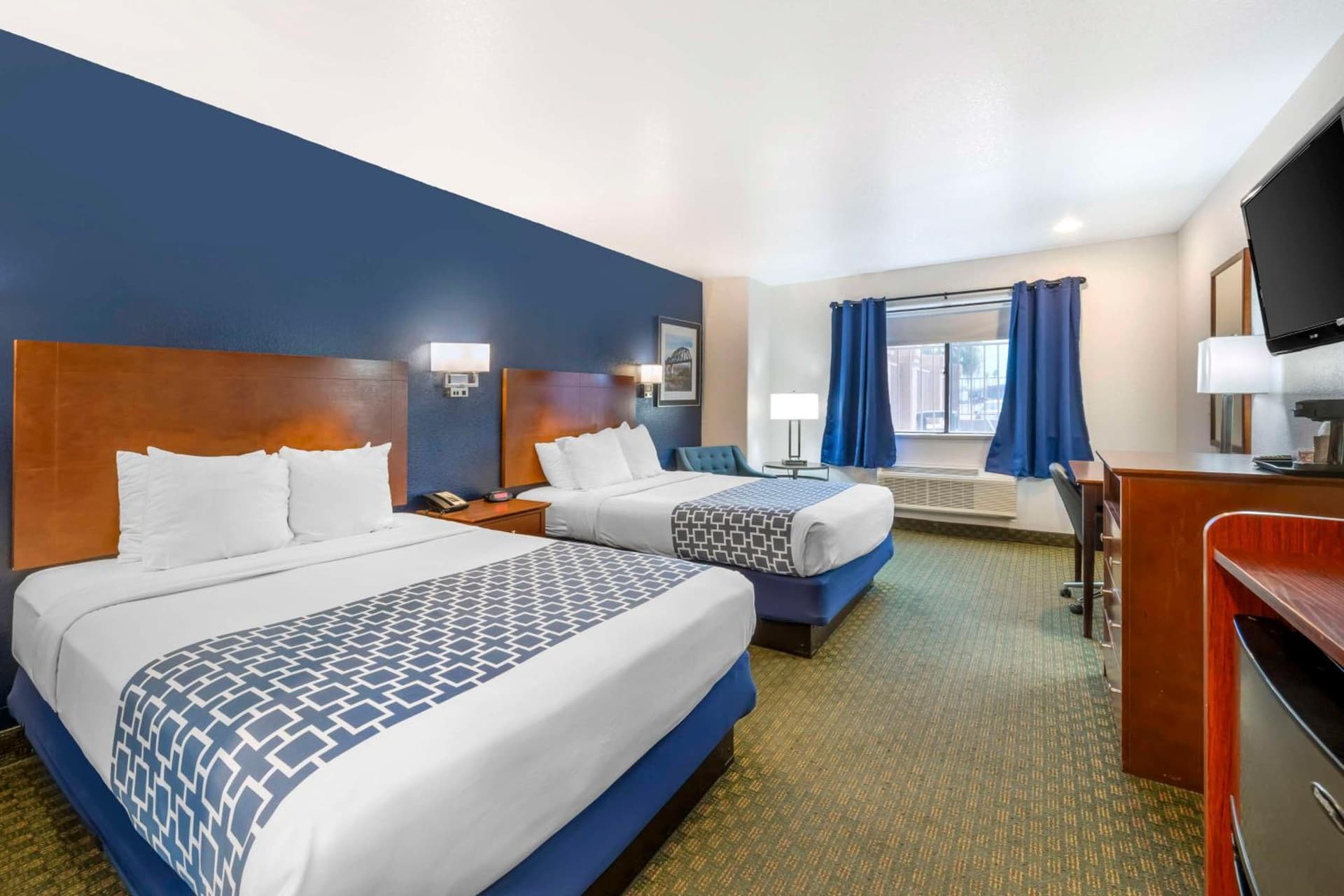 Best Western Parker Inn property views in Parker, AZ — gallery photo 3
