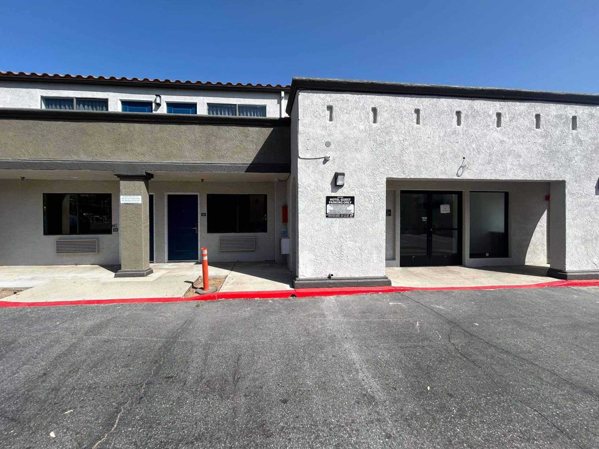 Motel 6 Lake Elsinore, CA property views in Lake Elsinore, CA — gallery photo 3