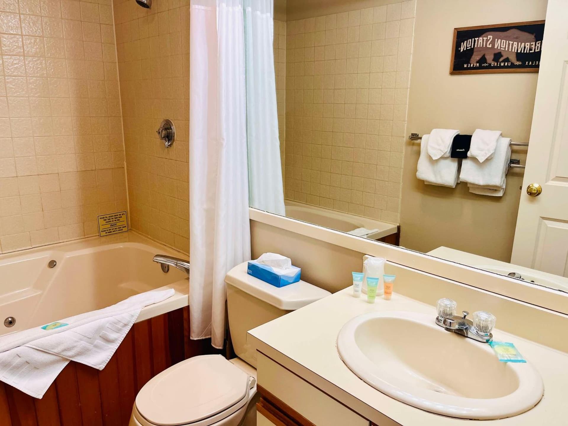 Nordic Village Condominium Resort gallery photo in Jackson — image 254