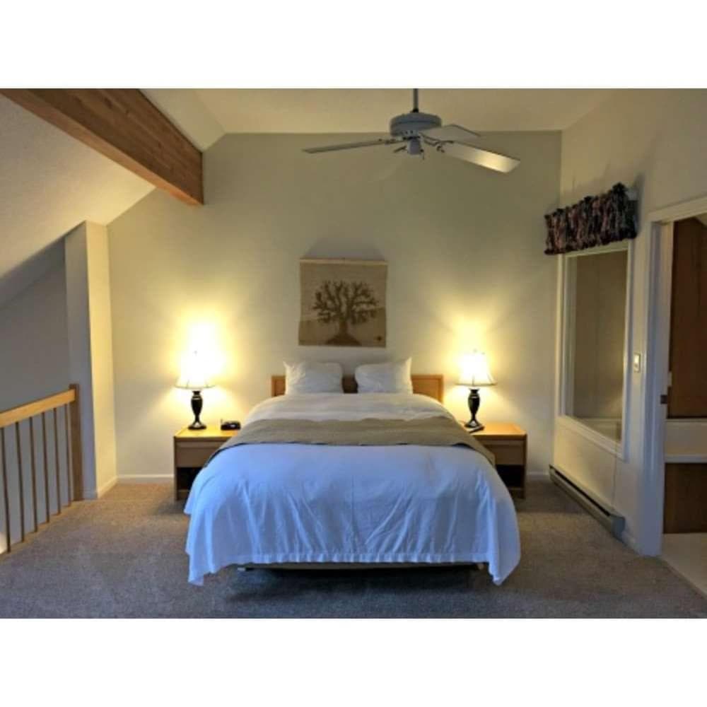 Nordic Village Condominium Resort gallery photo in Jackson — image 77