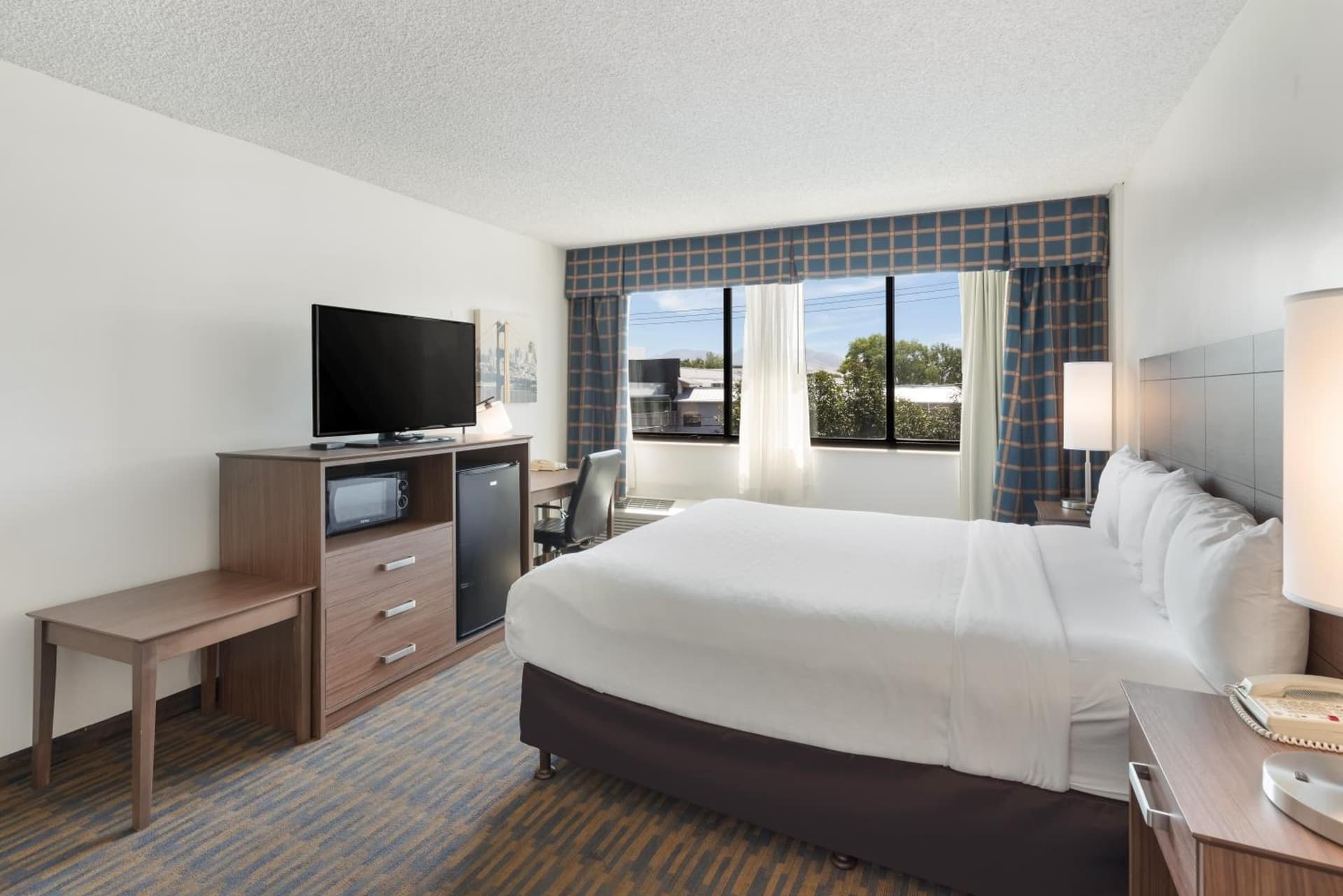 Clarion Hotel Concord/Walnut Creek gallery photo in Concord, CA — image 35