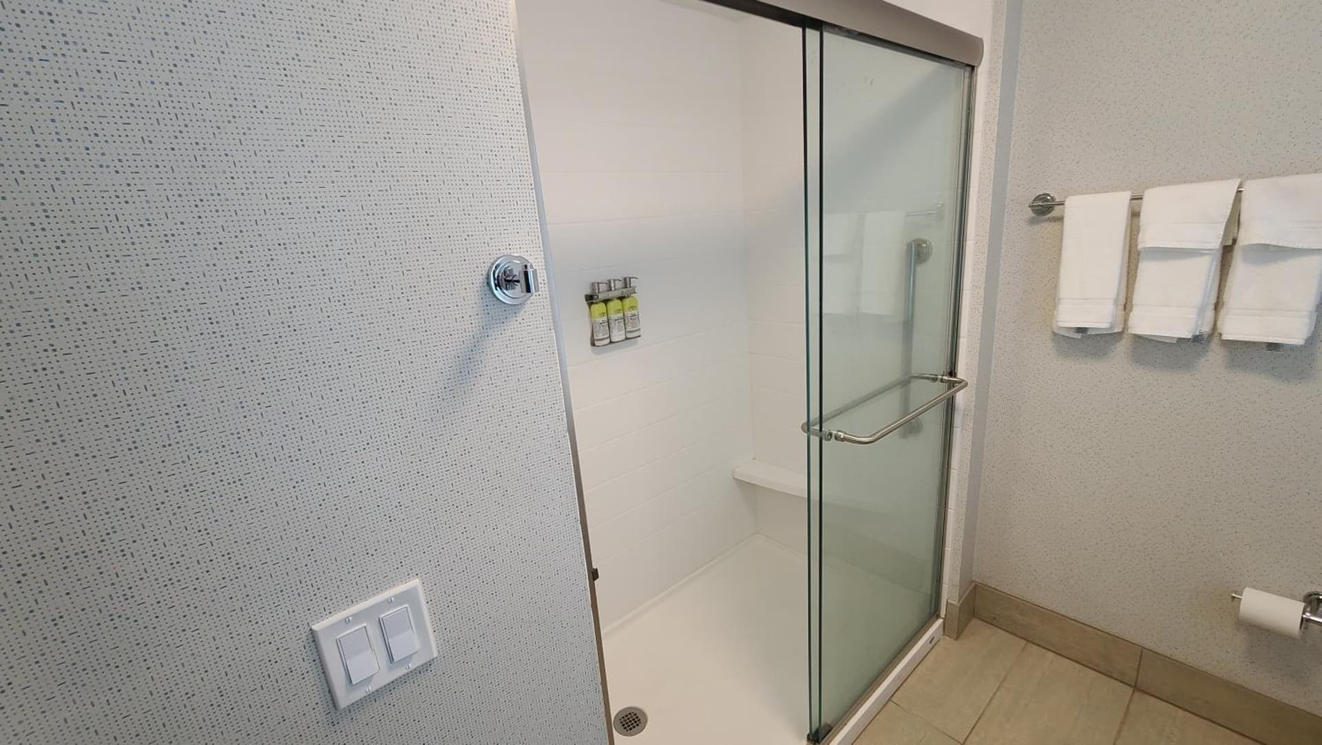 Holiday Inn Express & Suites Chico by IHG gallery photo in Chico, CA — image 24