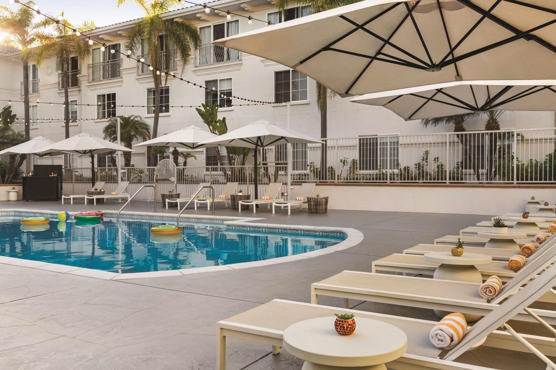 Hilton Garden Inn Carlsbad Beach gallery photo in Carlsbad, CA — image 44