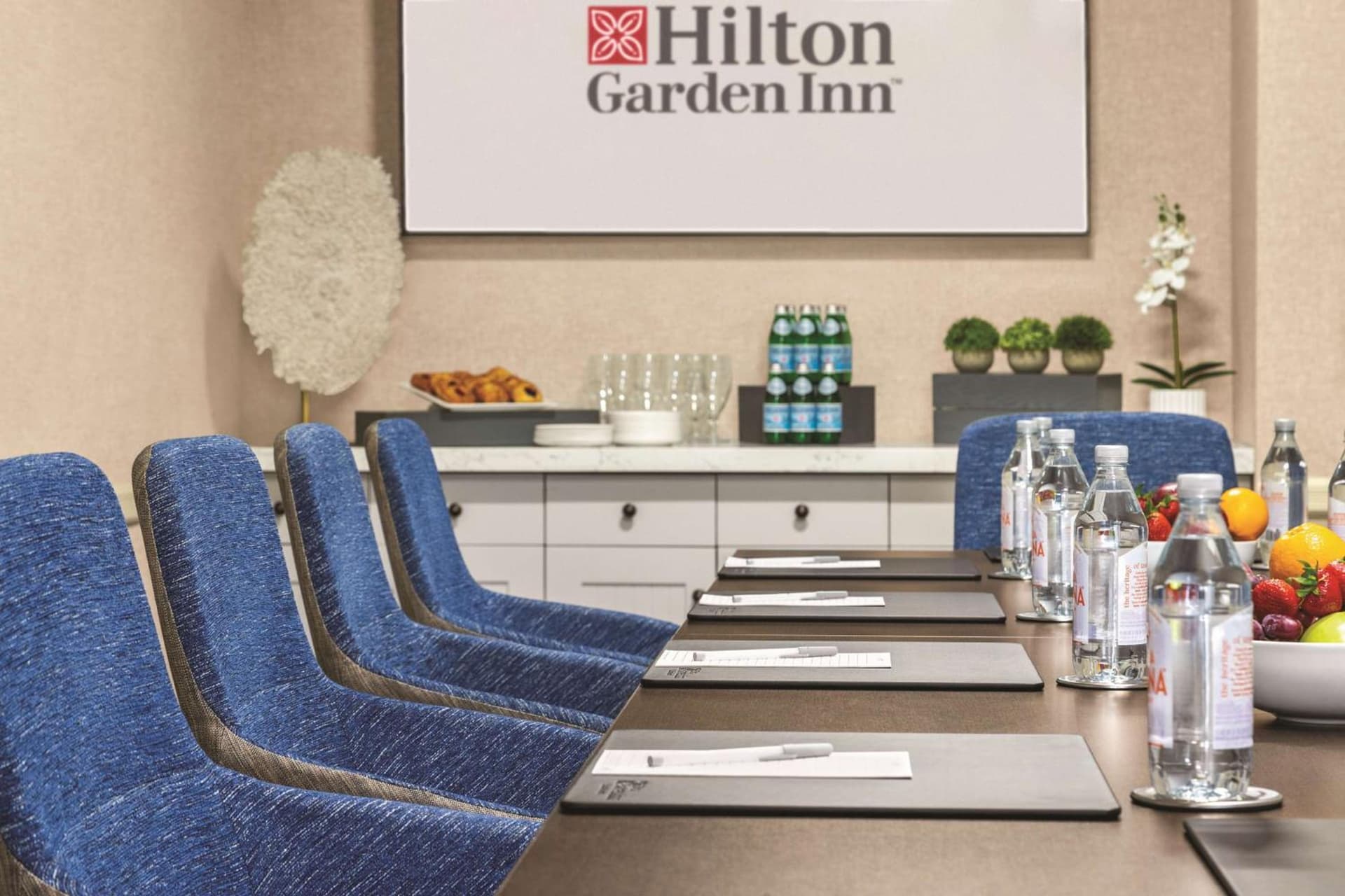 Hilton Garden Inn Carlsbad Beach gallery photo in Carlsbad, CA — image 33