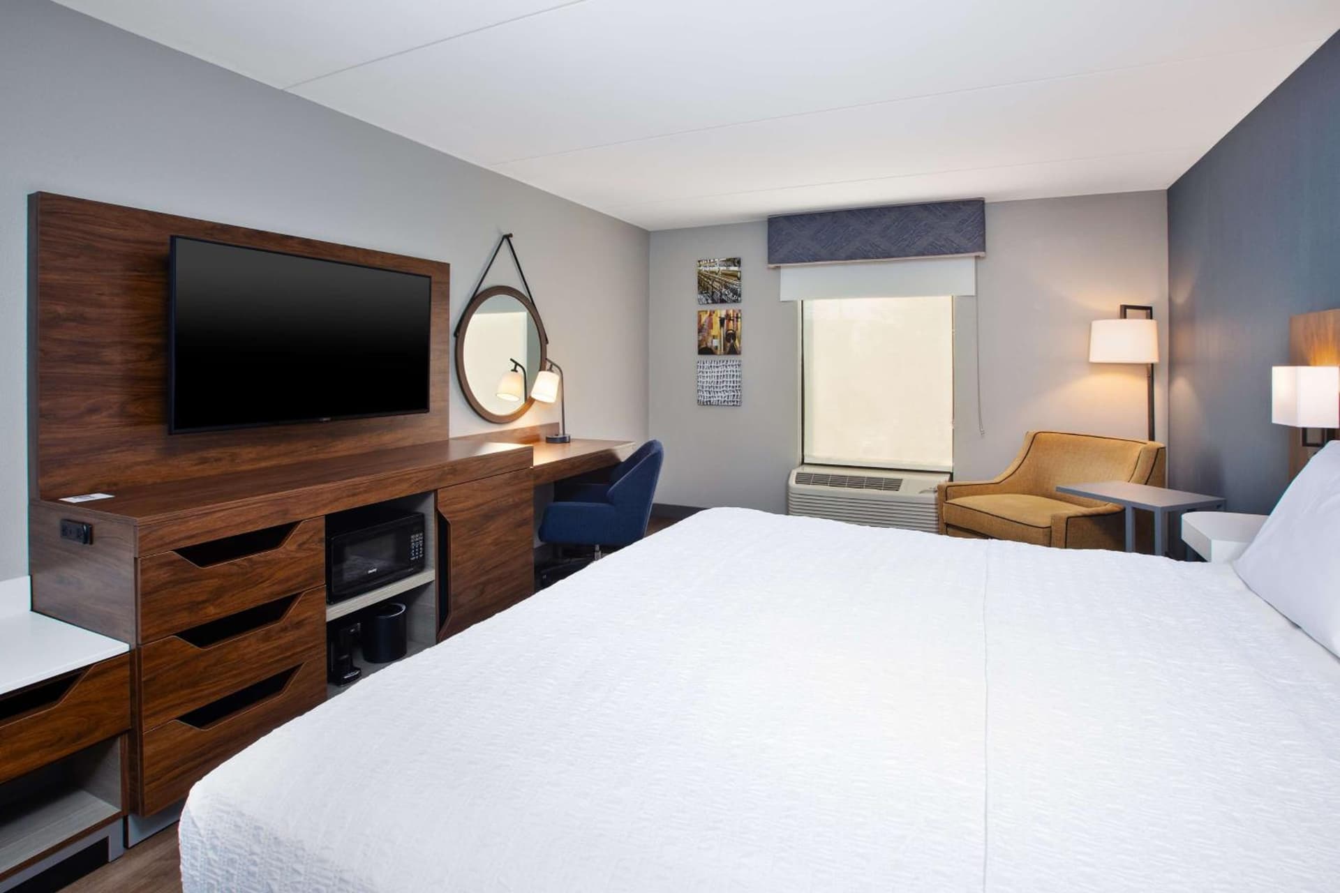 Hampton Inn & Suites Spartanburg-I-26-Westgate Mall gallery photo in Spartanburg, SC — image 4