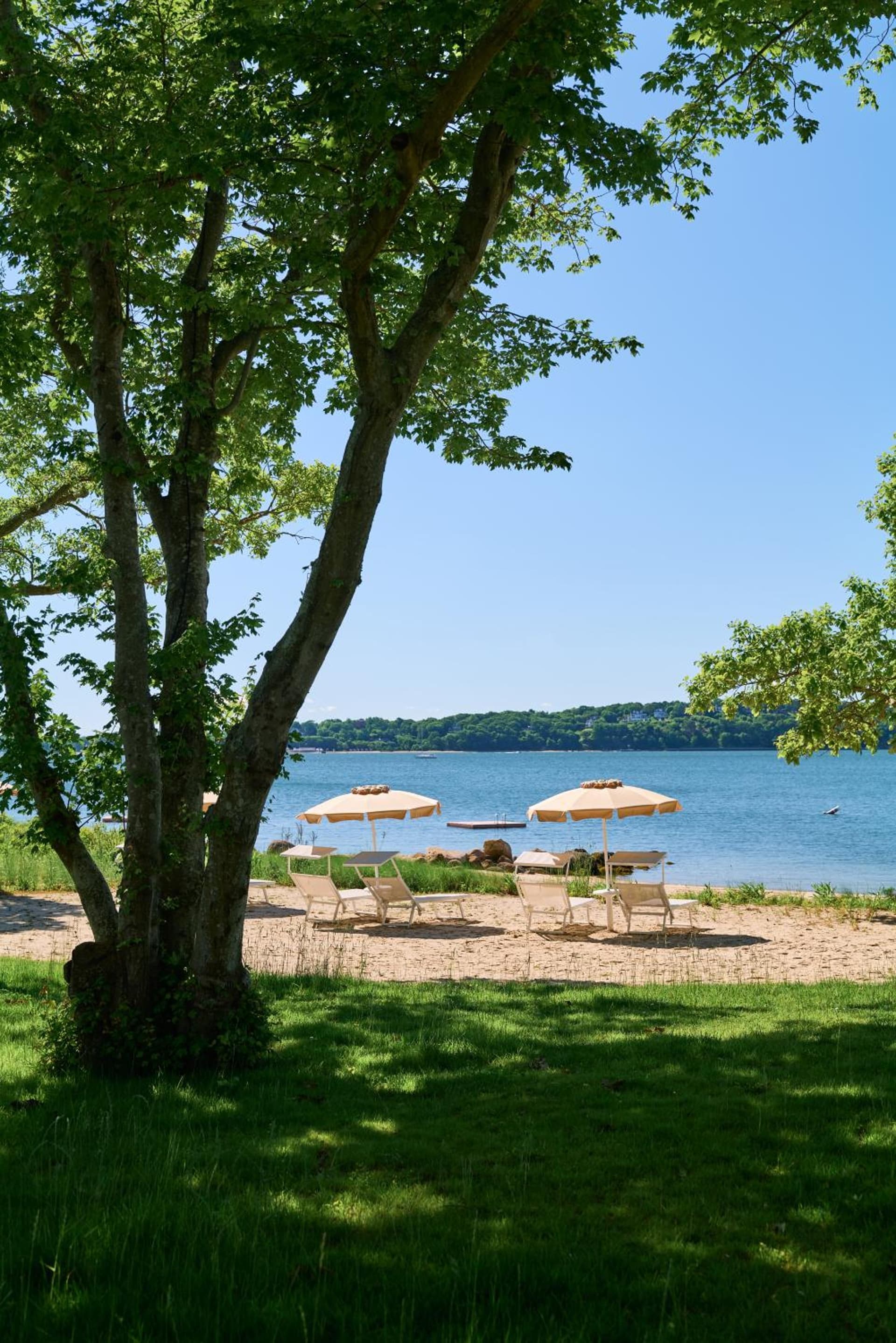 Silver Sands Motel & Beach Bungalows gallery photo in Greenport, NY — image 18