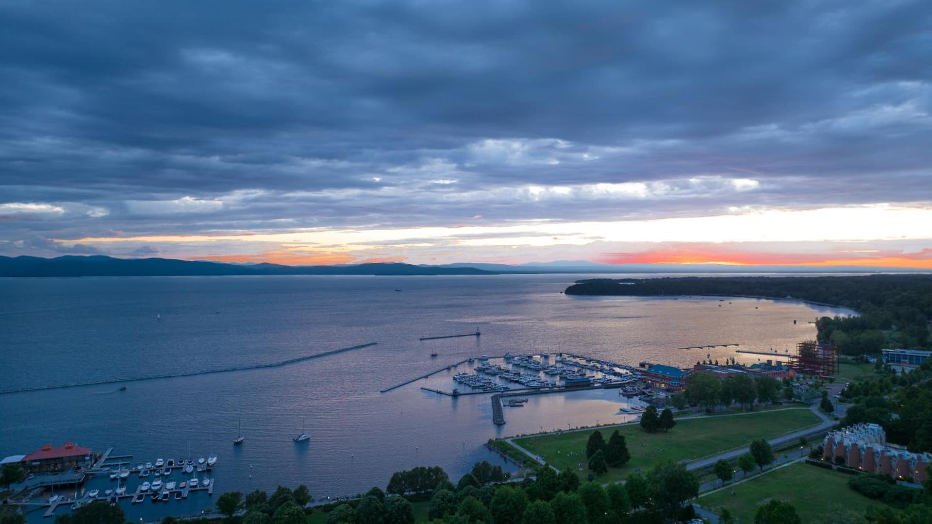 Hotel Champlain Burlington, Curio Collection by Hilton gallery photo in Burlington, VT — image 43