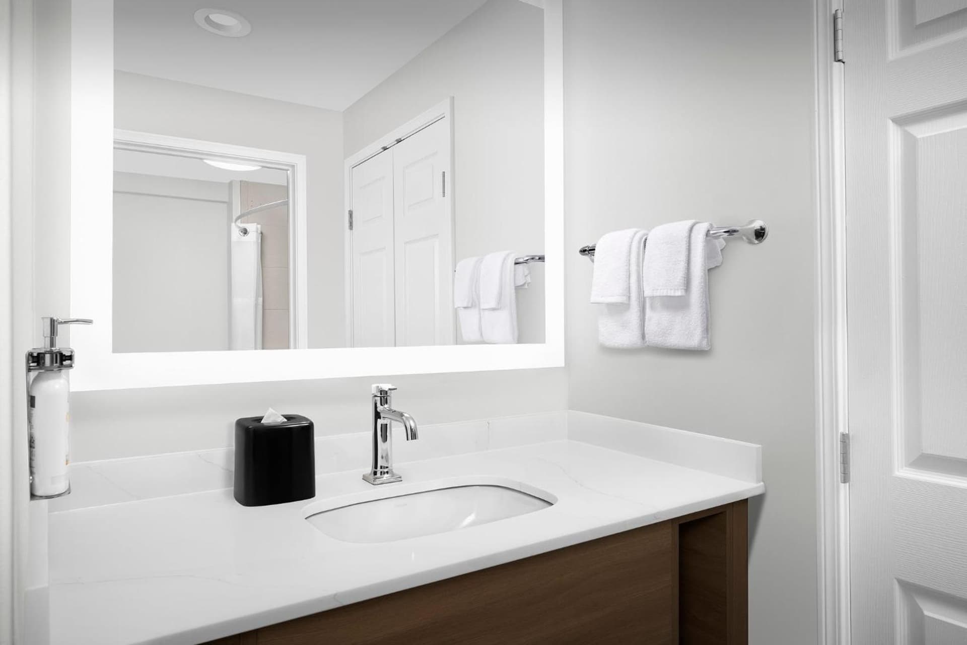 Staybridge Suites Columbia by IHG gallery photo in Columbia, SC — image 38