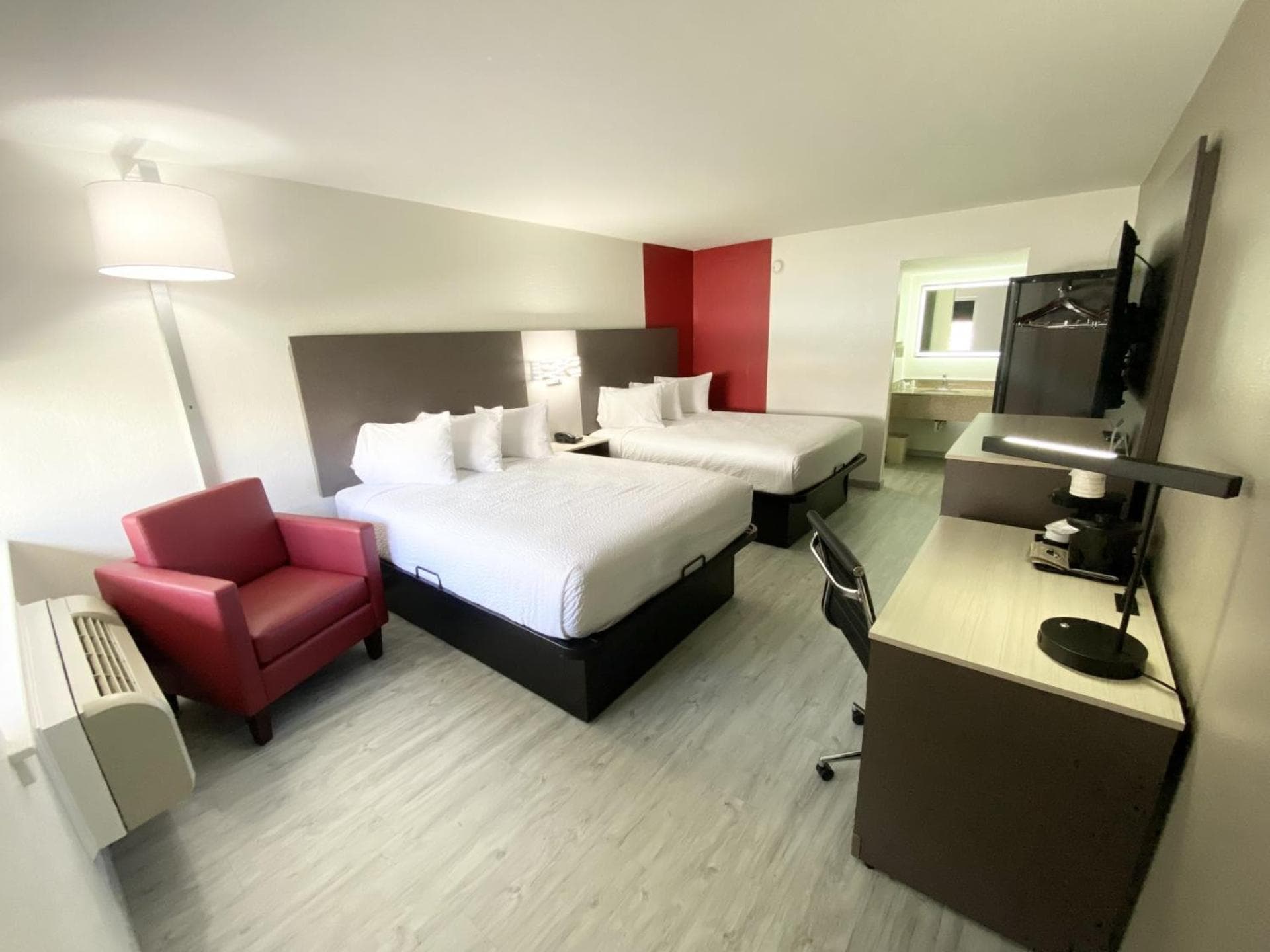 Ramada by Wyndham Tuscaloosa gallery photo in Tuscaloosa, AL — image 6