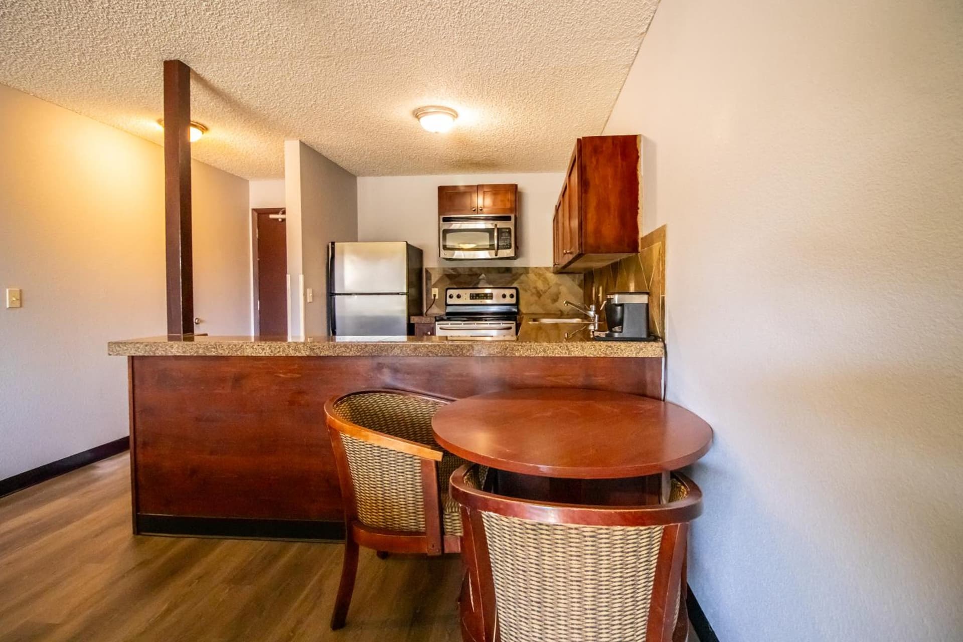 Red Lion Inn & Suites Vancouver gallery photo in Vancouver, WA — image 10