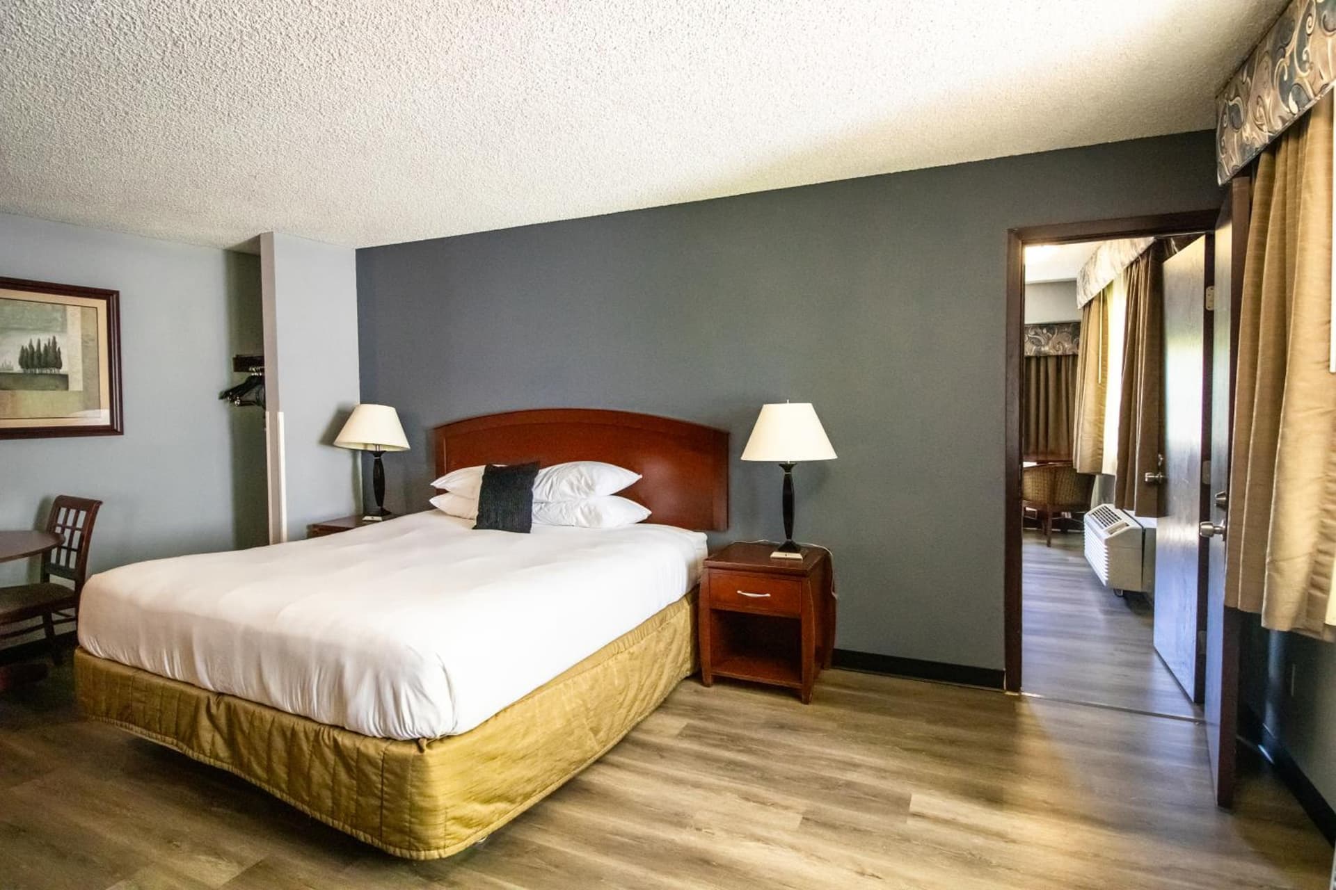 Red Lion Inn & Suites Vancouver gallery photo in Vancouver, WA — image 8