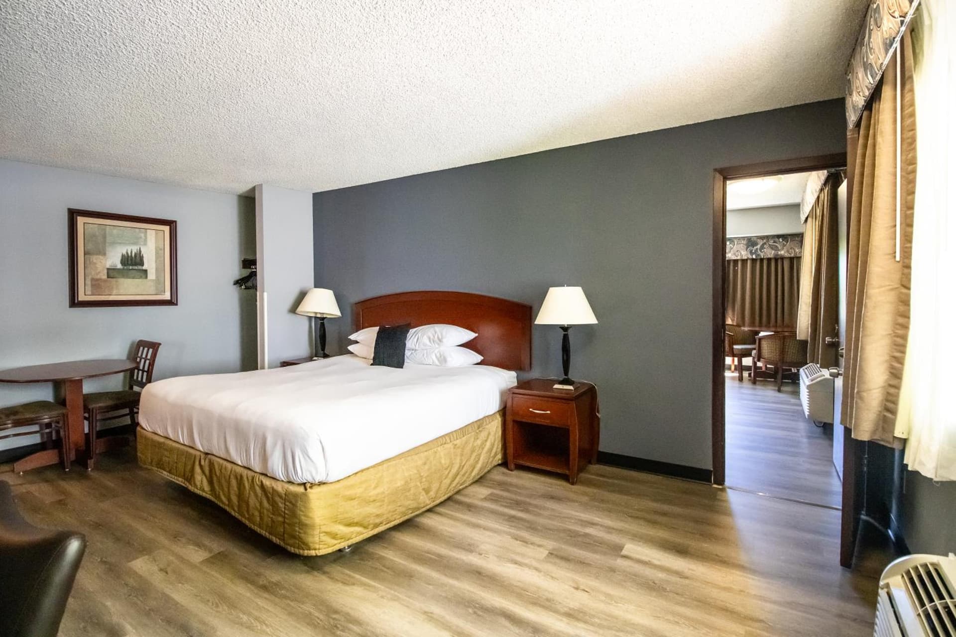 Red Lion Inn & Suites Vancouver gallery photo in Vancouver, WA — image 21