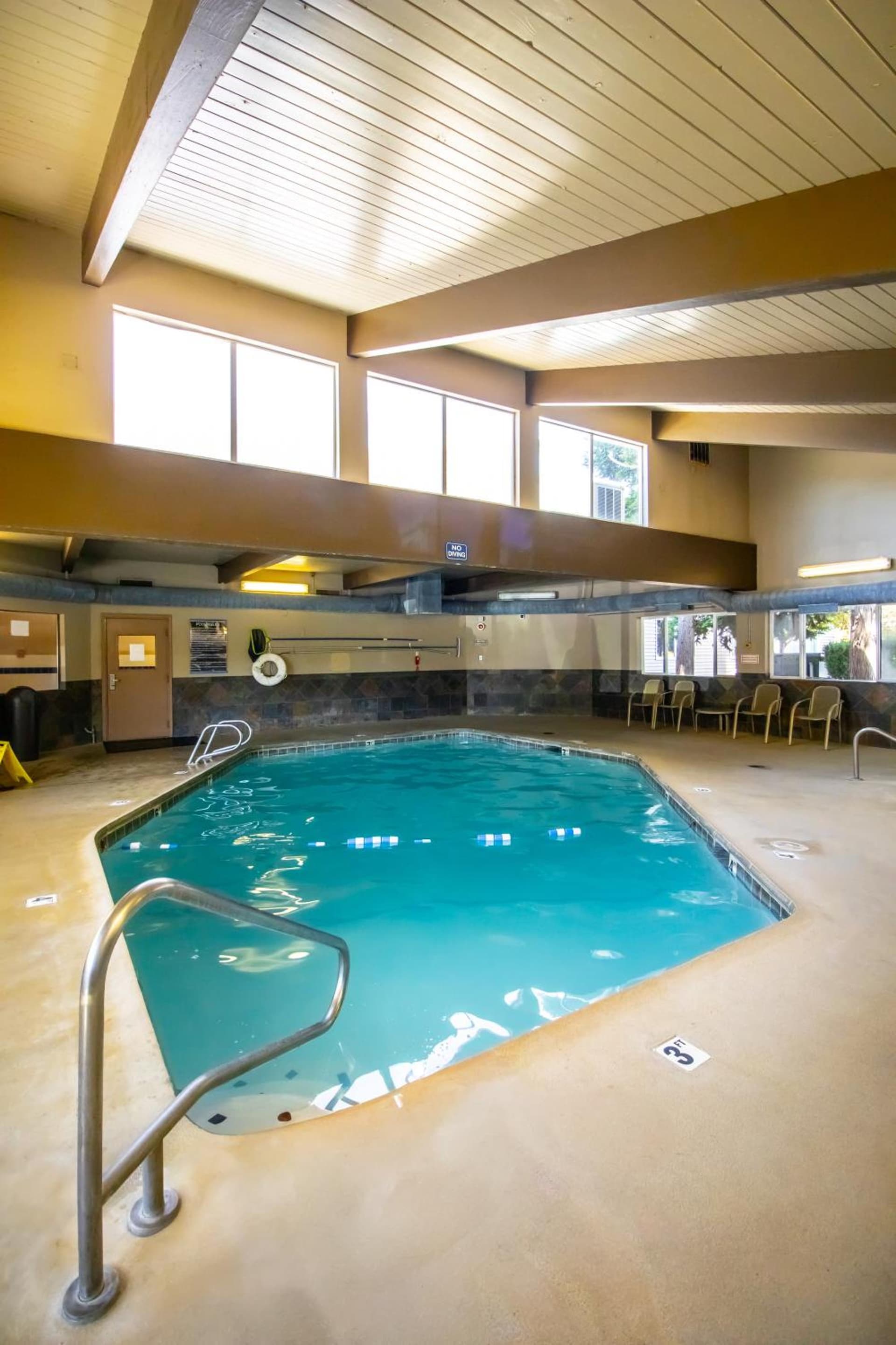 Red Lion Inn & Suites Vancouver gallery photo in Vancouver, WA — image 26