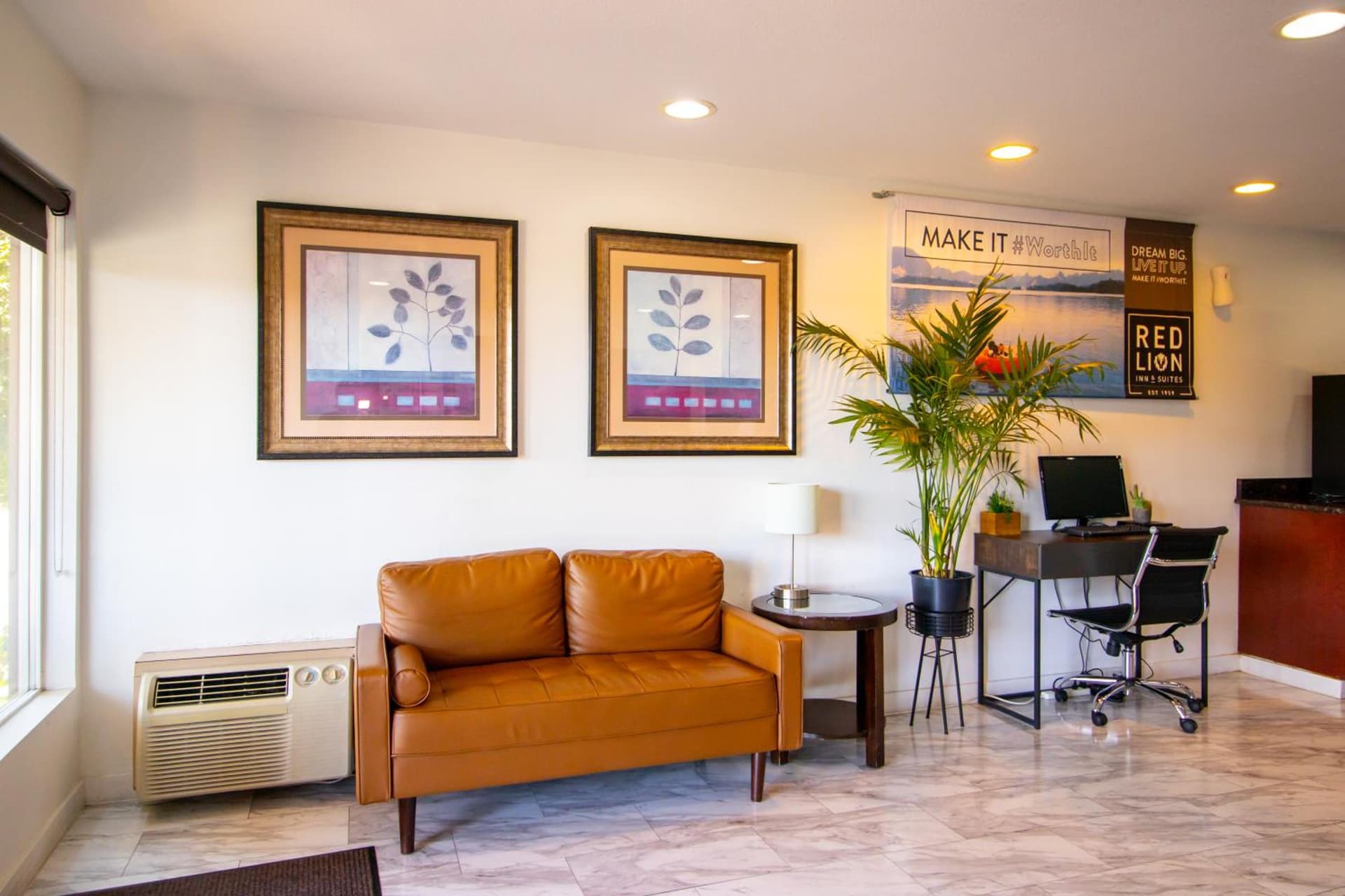 Red Lion Inn & Suites Vancouver gallery photo in Vancouver, WA — image 46