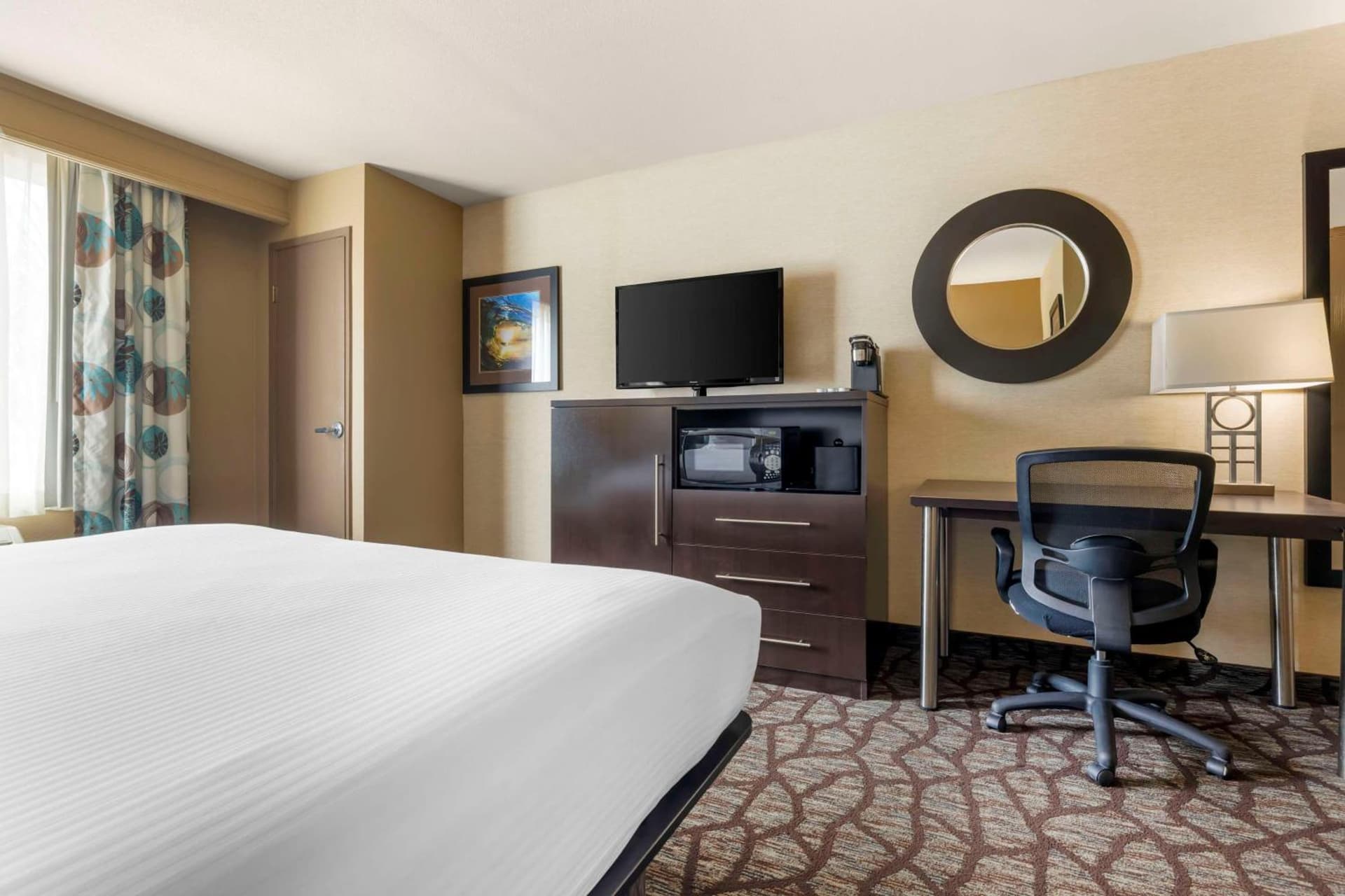Best Western Plus Oceanside Palms gallery photo in Oceanside, CA — image 10