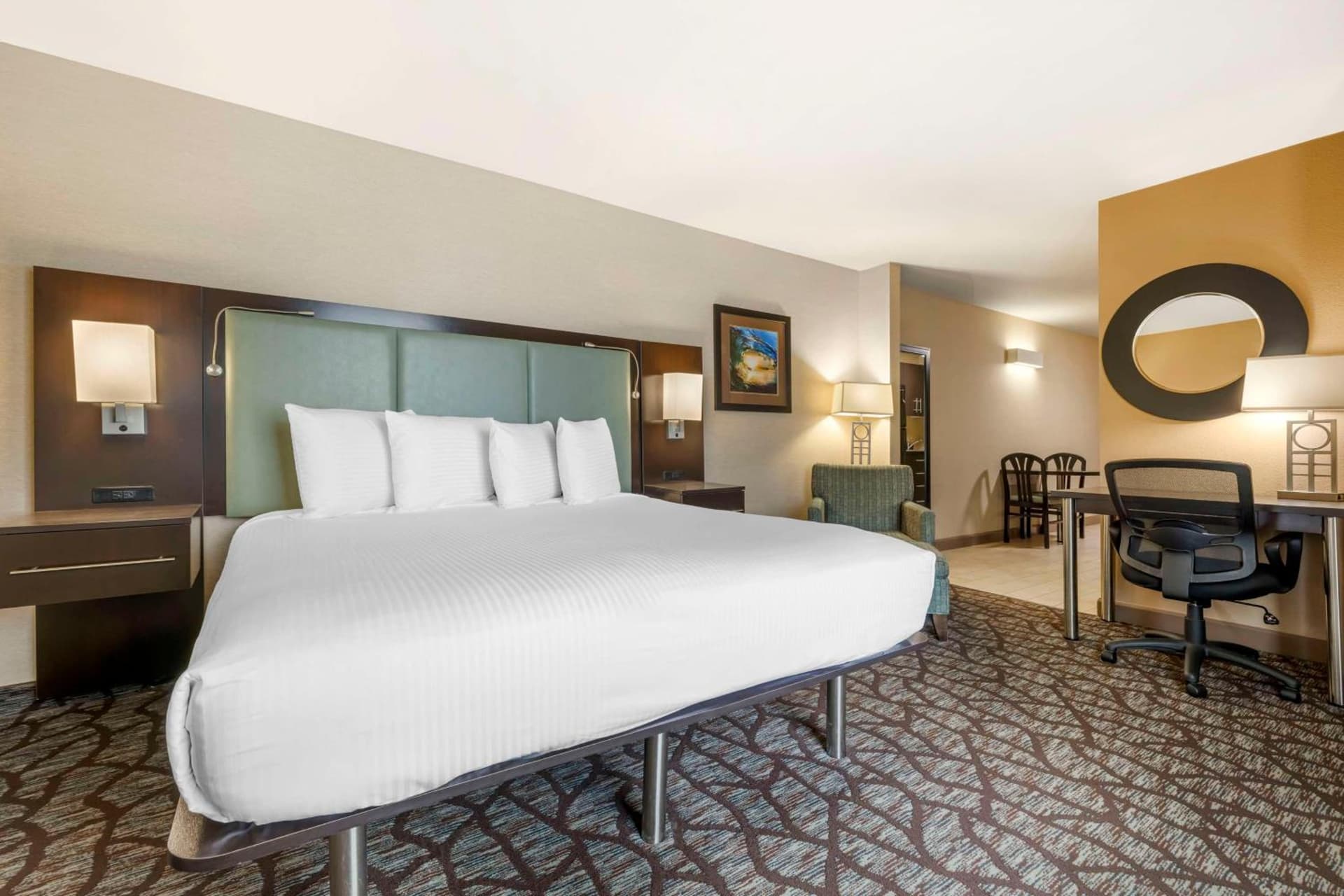 Best Western Plus Oceanside Palms gallery photo in Oceanside, CA — image 21