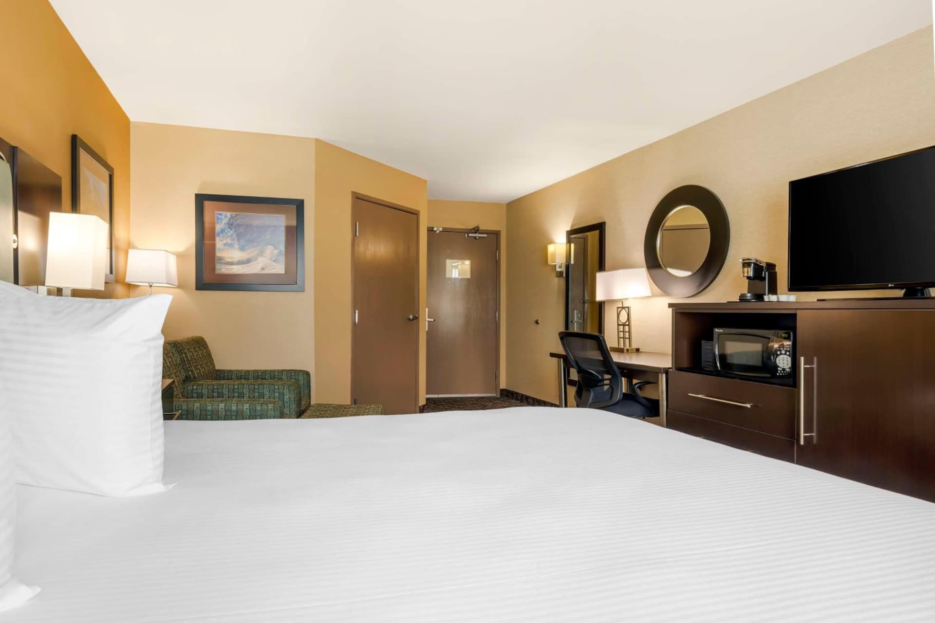 Best Western Plus Oceanside Palms gallery photo in Oceanside, CA — image 34