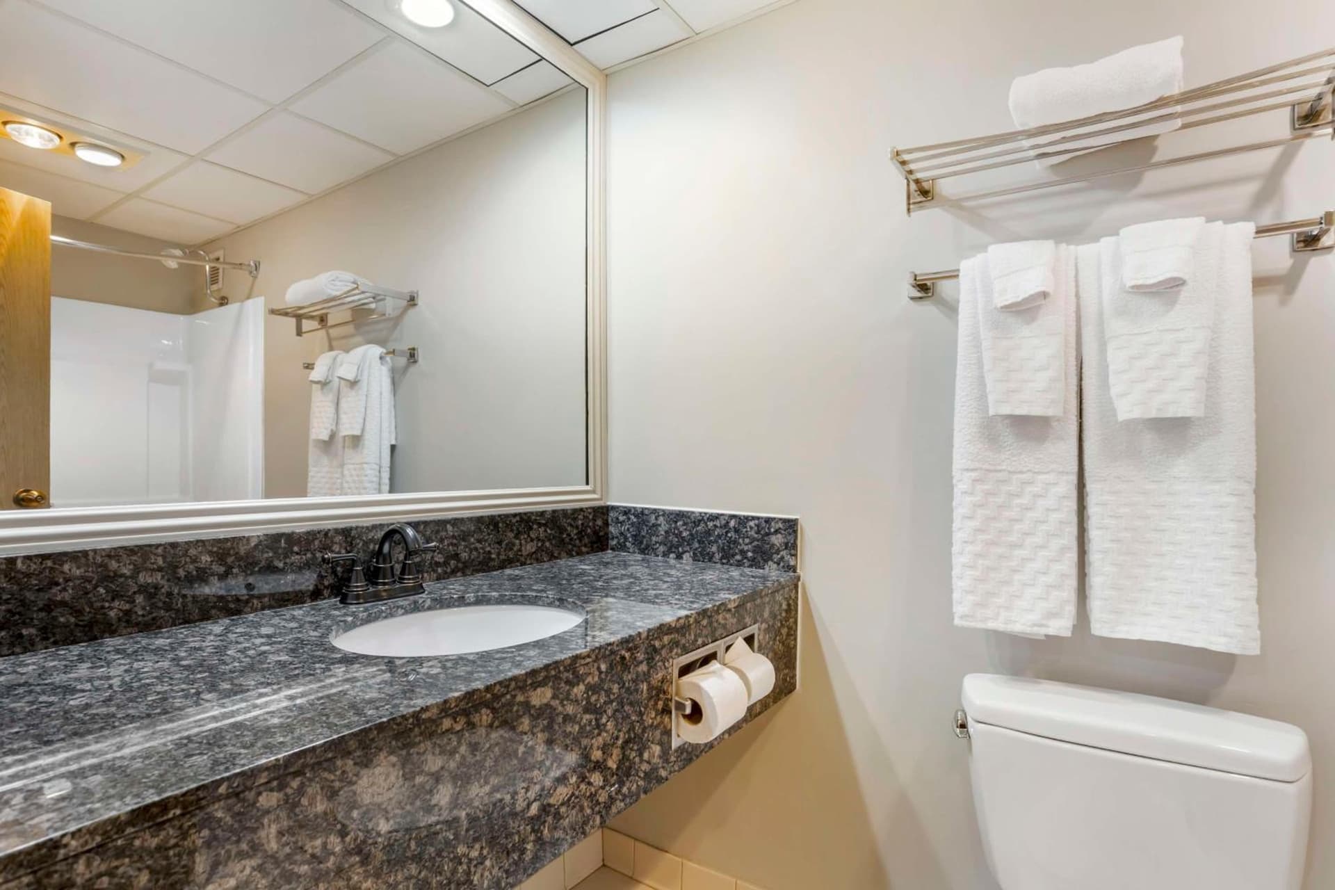 Best Western Danbury/Bethel gallery photo in Bethel — image 28
