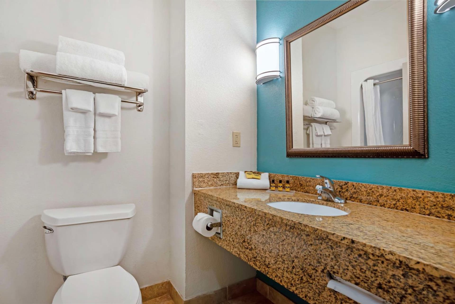 Best Western Plus Blue Angel Inn gallery photo in Pensacola, FL — image 7