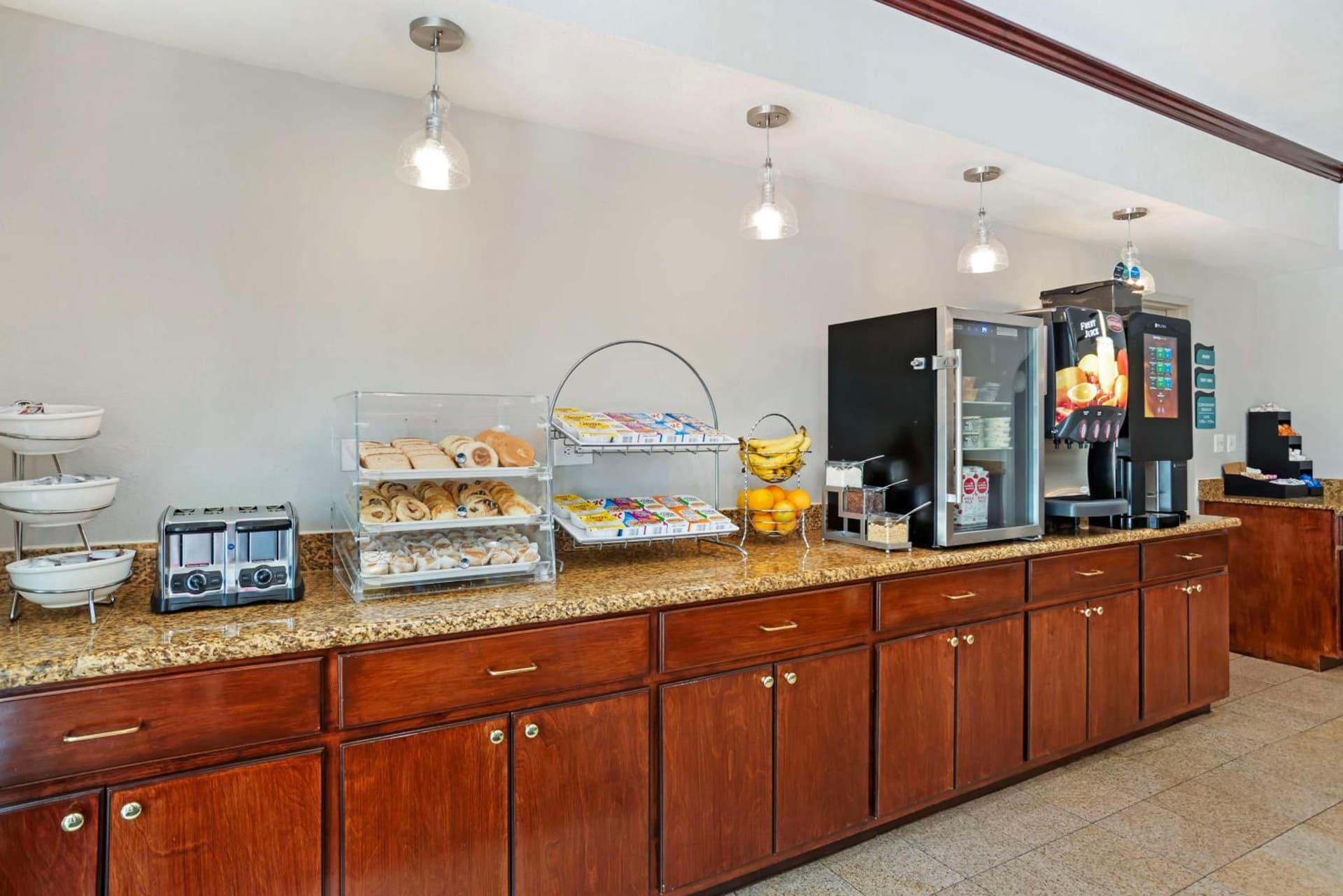 Best Western Plus Blue Angel Inn gallery photo in Pensacola, FL — image 35