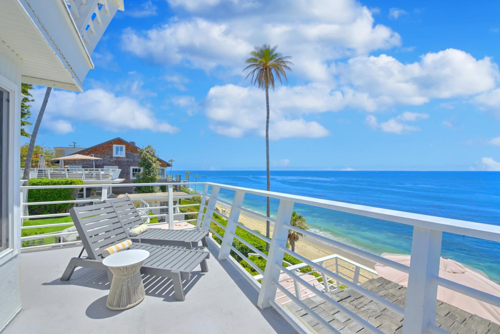 Laguna Surf Lodge by SCP Hotels property views in Laguna Beach, CA — gallery photo 3