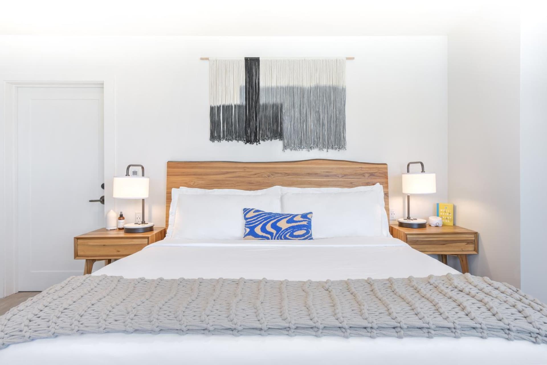 Laguna Surf Lodge by SCP Hotels interior in Laguna Beach, CA — gallery photo 2