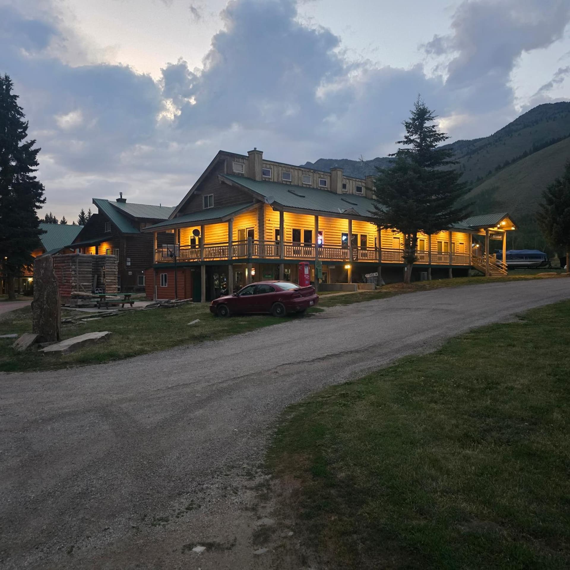 Jared's Wild Rose Ranch Resort — hotel in Island Park, Idaho