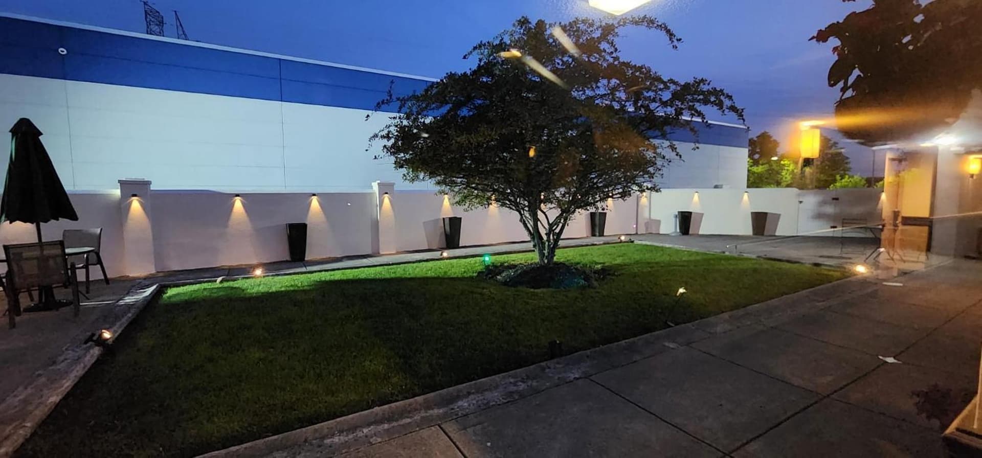 Super 8 by Wyndham Morton Grove/Chicago property views in Morton Grove, IL — gallery photo 3