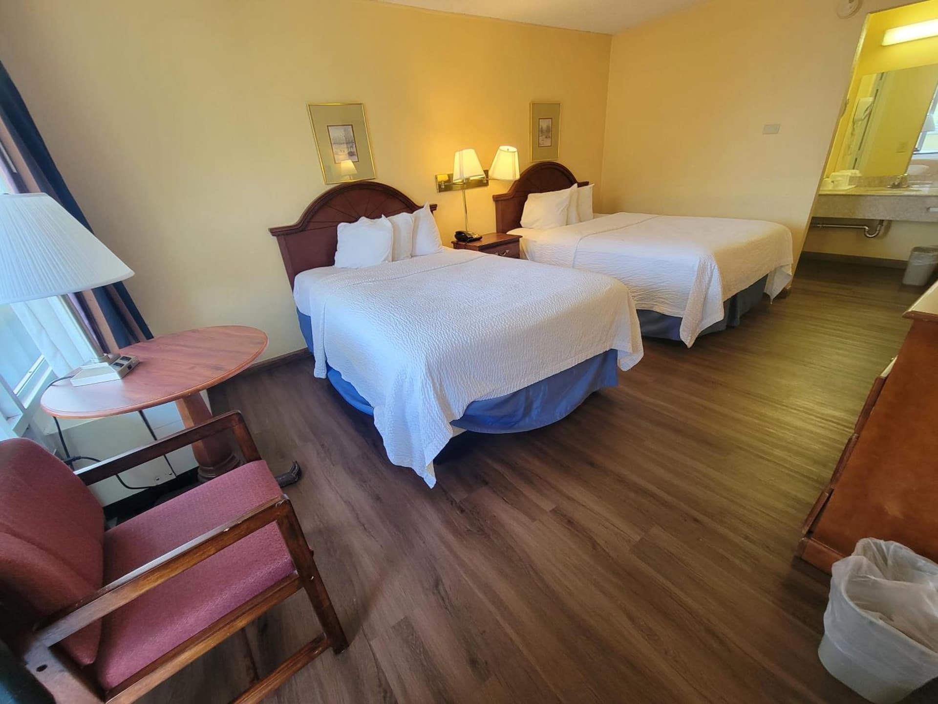 Days Inn by Wyndham Alexandria South gallery photo in Alexandria, VA — image 10