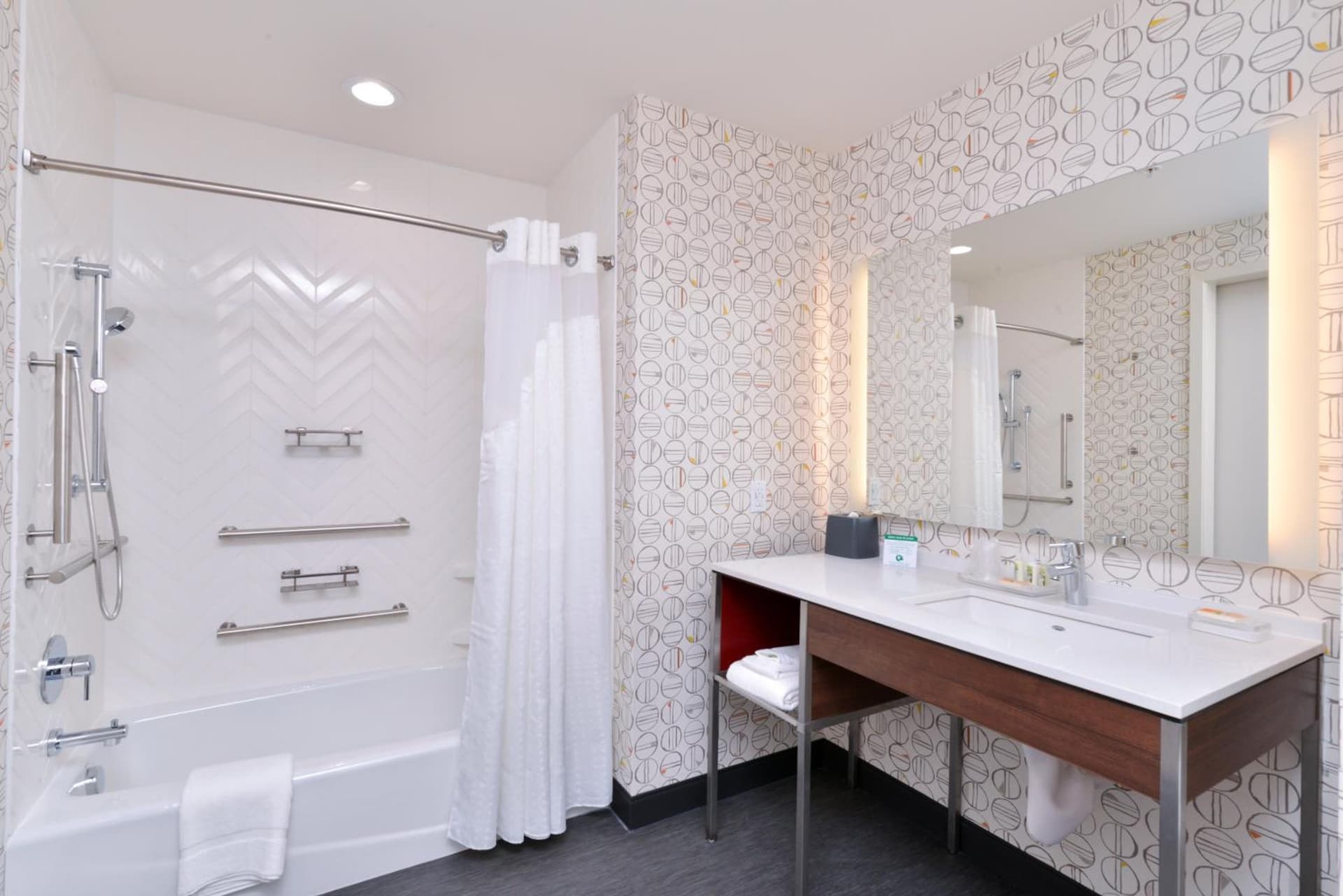 Holiday Inn Detroit Northwest - Livonia by IHG gallery photo in Livonia, MI — image 43