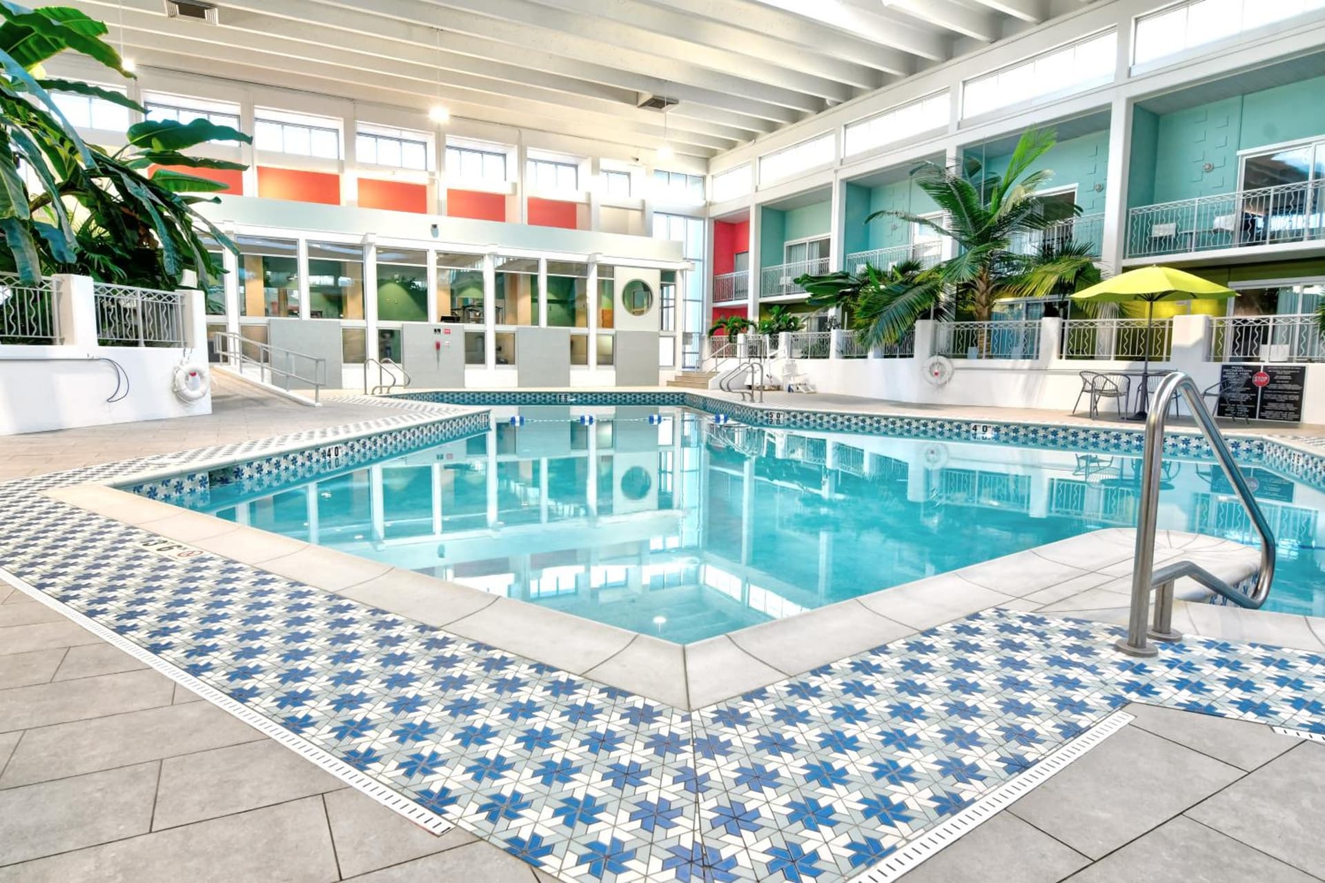 Oasis Hotel and Conv Center, an Ascend Collection Hotel gallery photo in Springfield, MO — image 35
